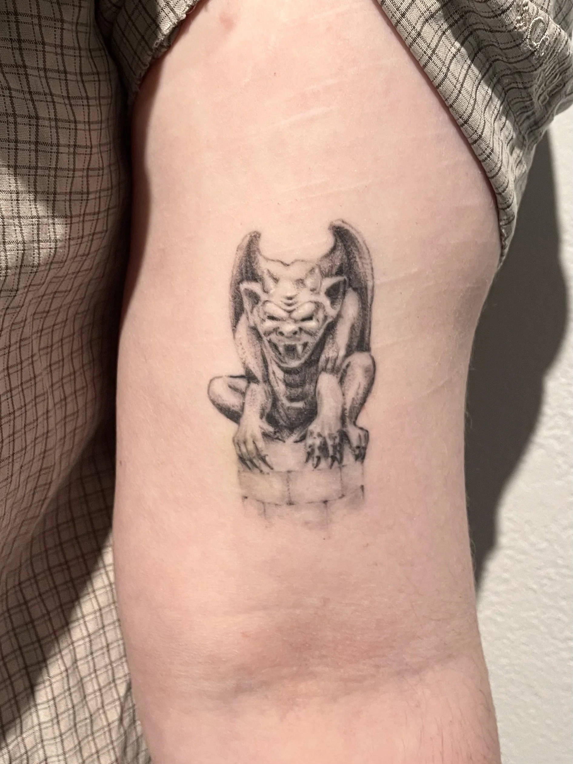 Tattoo by Valentine @art4yourskin