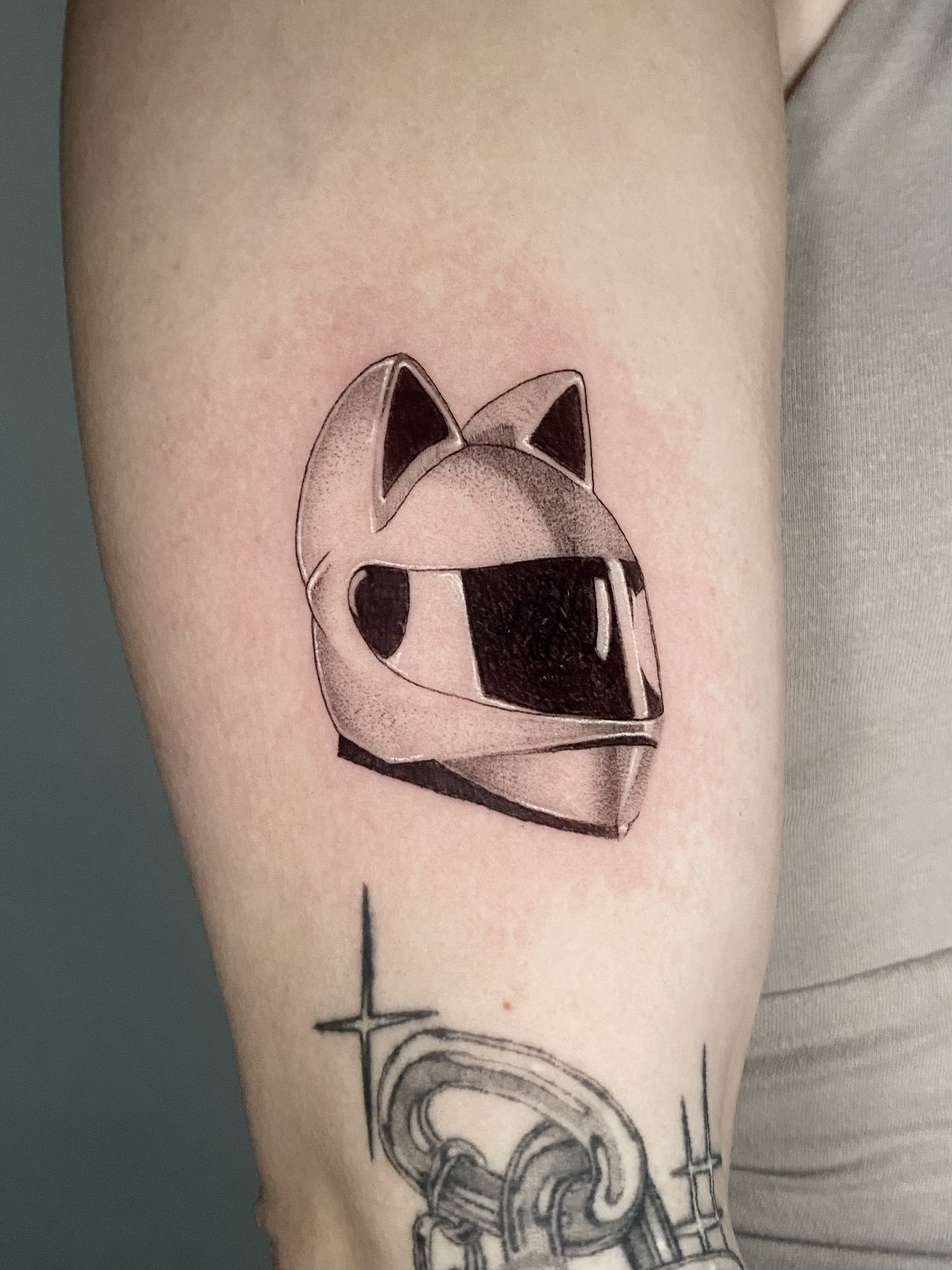 Tattoo by @astroallyart