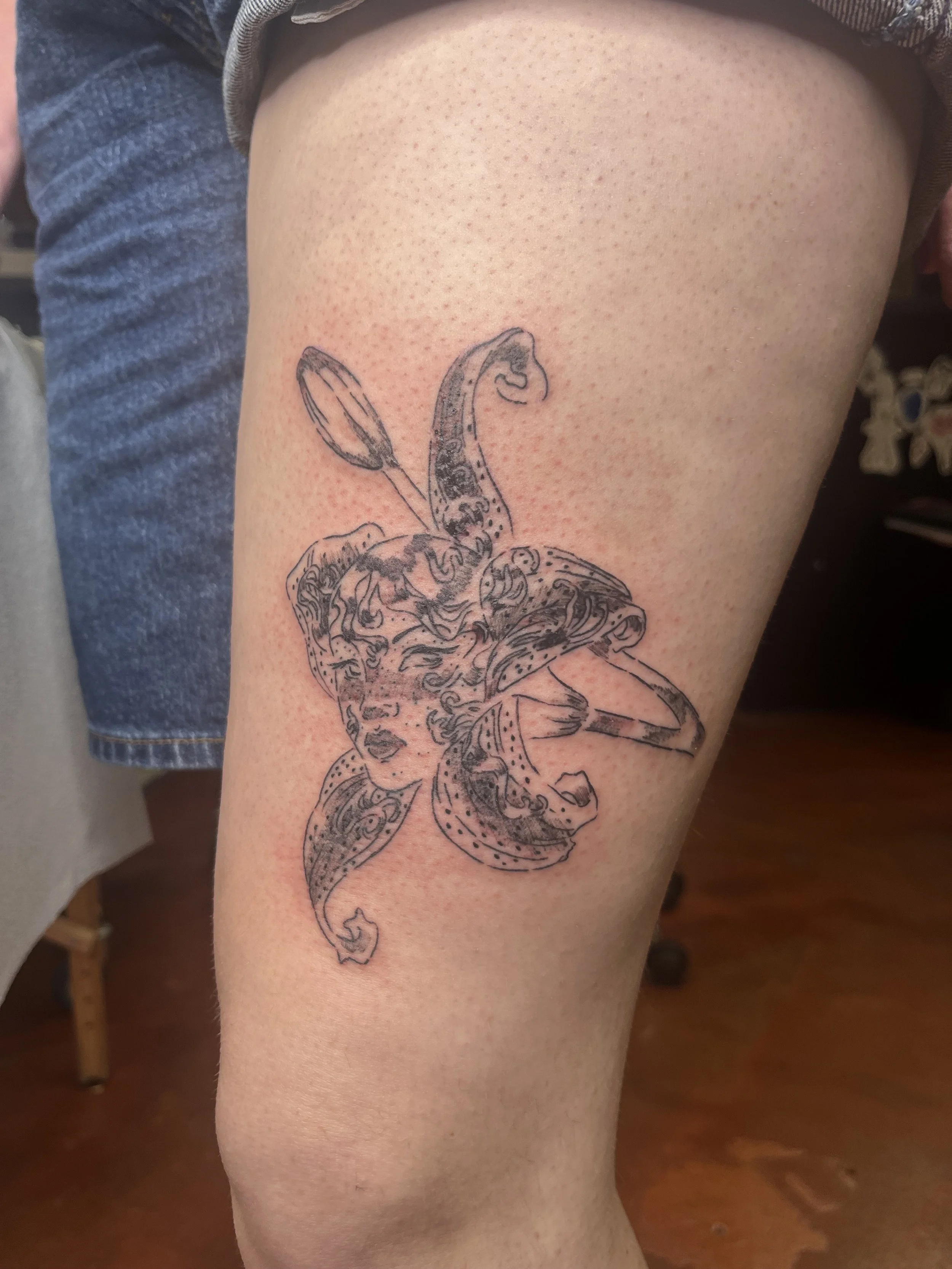 Tattoo by Rae @gentlynsoftly at Birdhouse Portland, Oregon