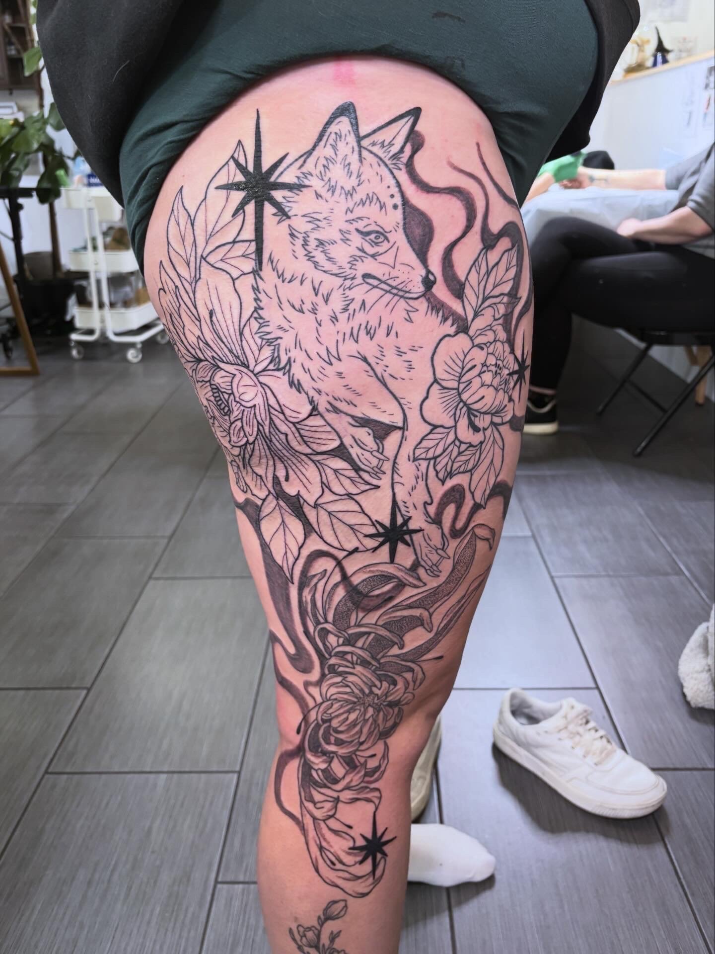 Tattoo by Nic @mackinsmind