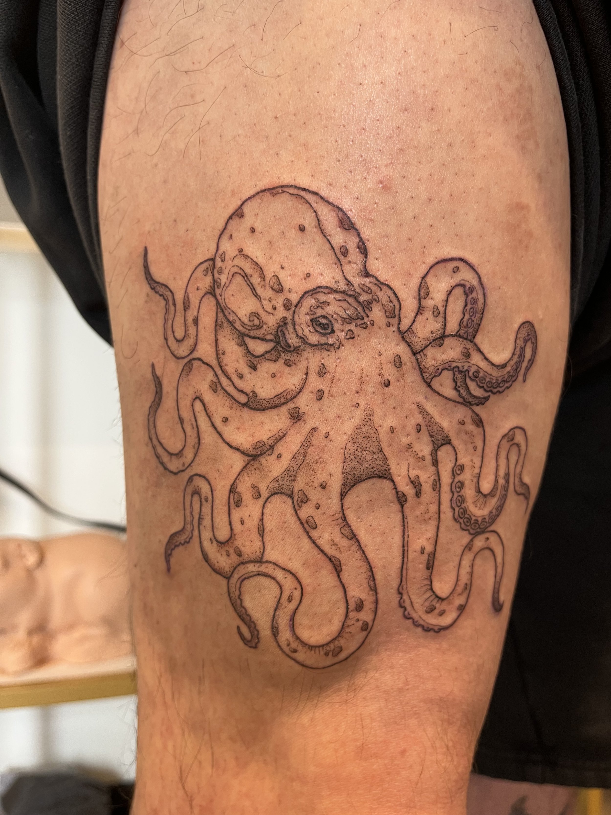 Tattoo by Katya @peachdoestattoos