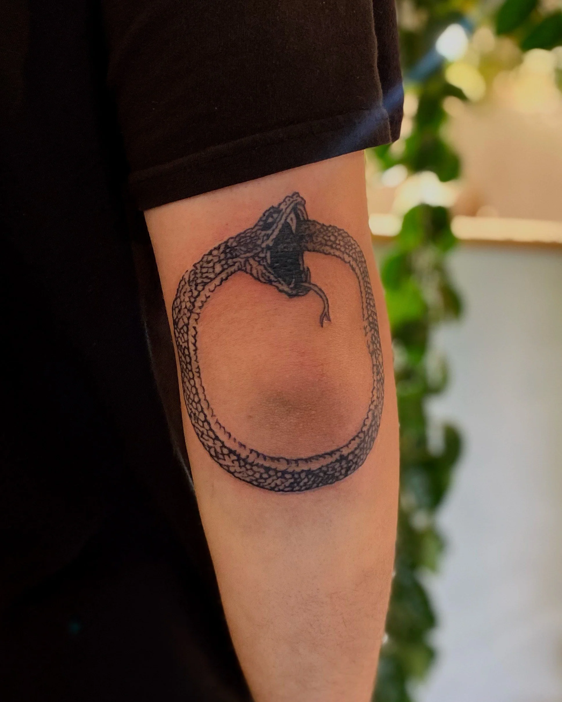 tattoo by Briar @b.sting.tattoos