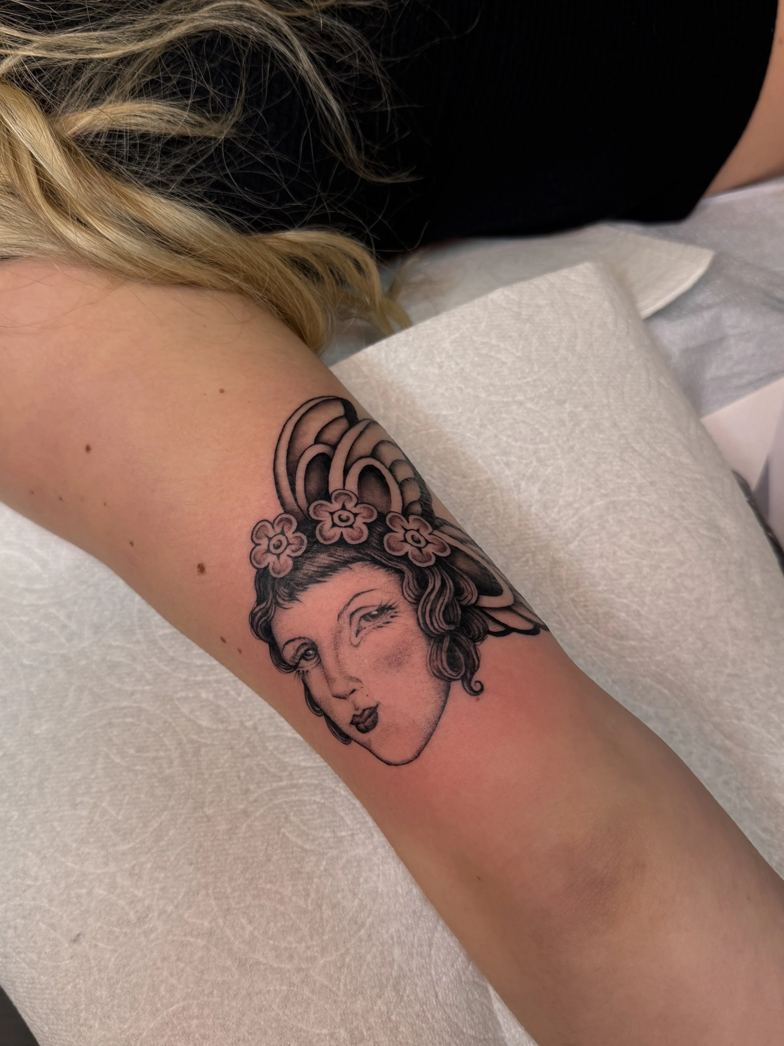 Tattoo by Sisi @sailorsisilia