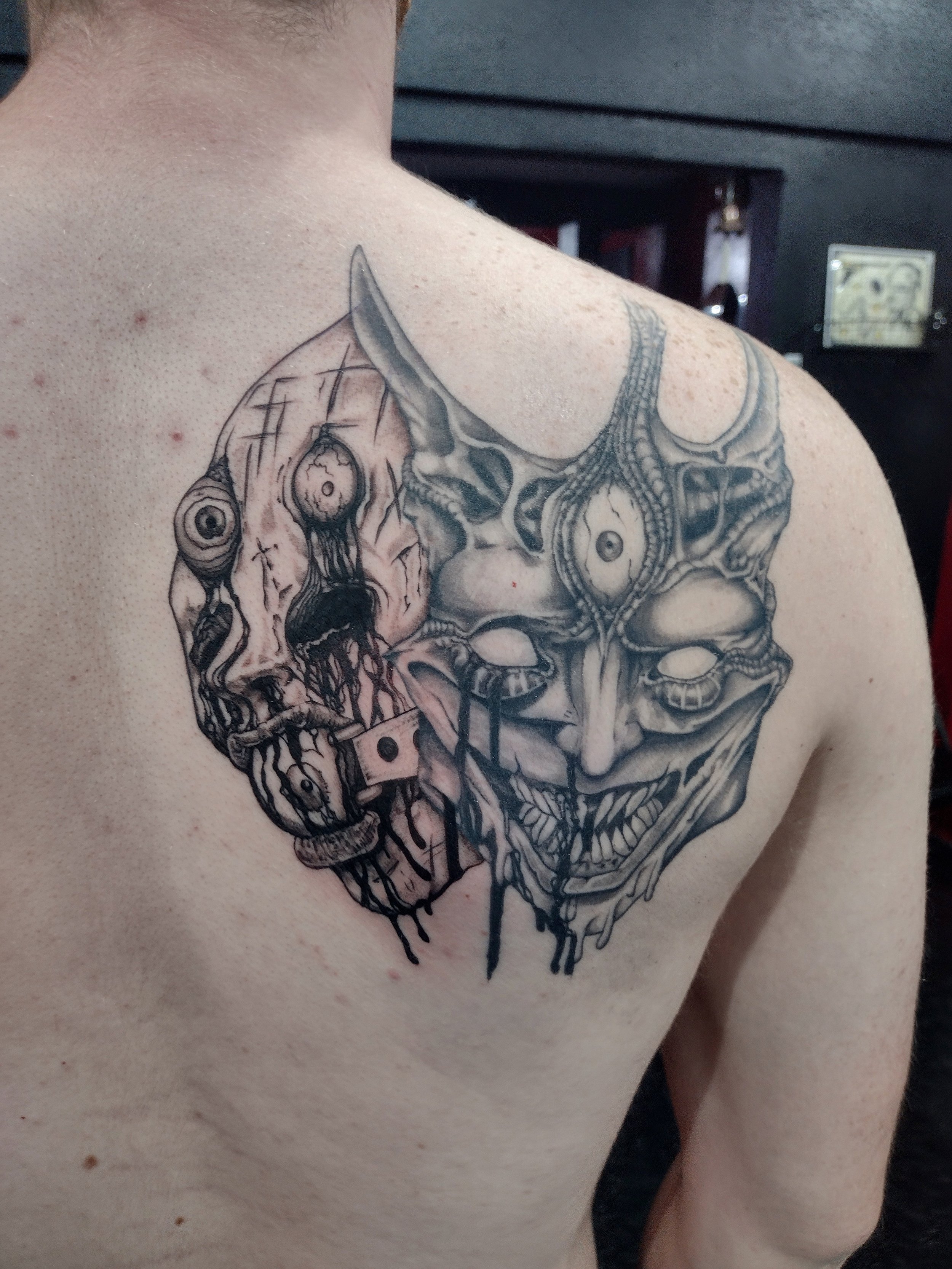 Tattoo by Sarah @sardiabai