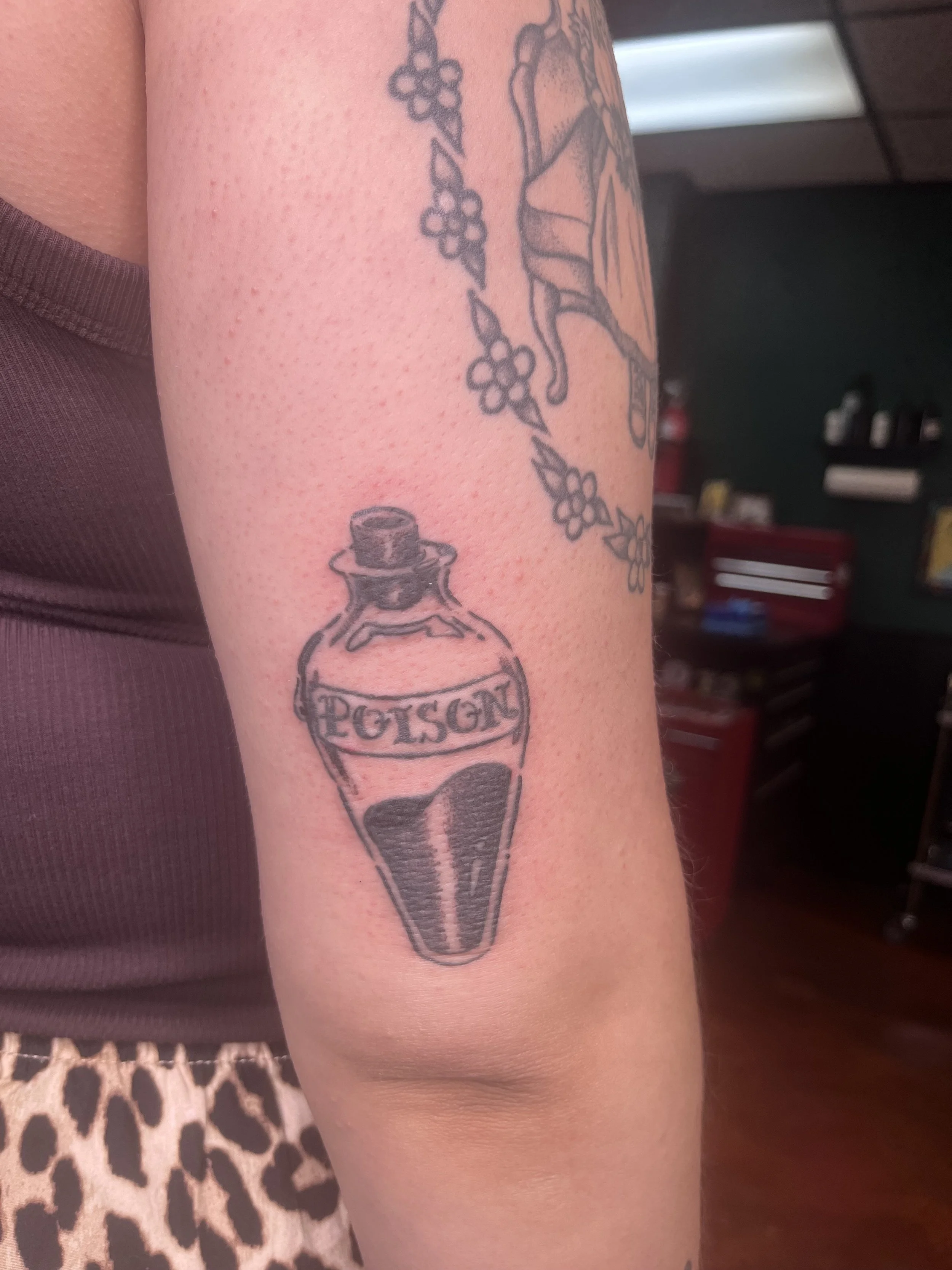 Tattoo by Rae @gentlynsoftly at Birdhouse Portland, Oregon