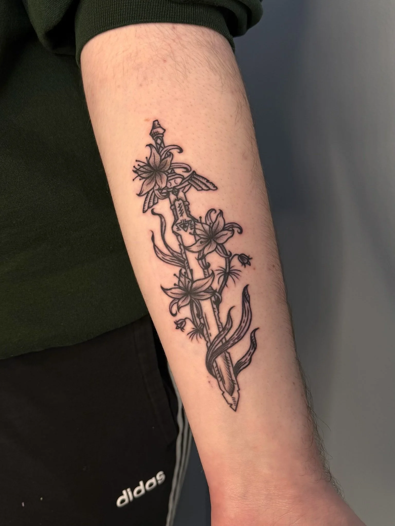 Tattoo by Crysta @your.bloodytattoo