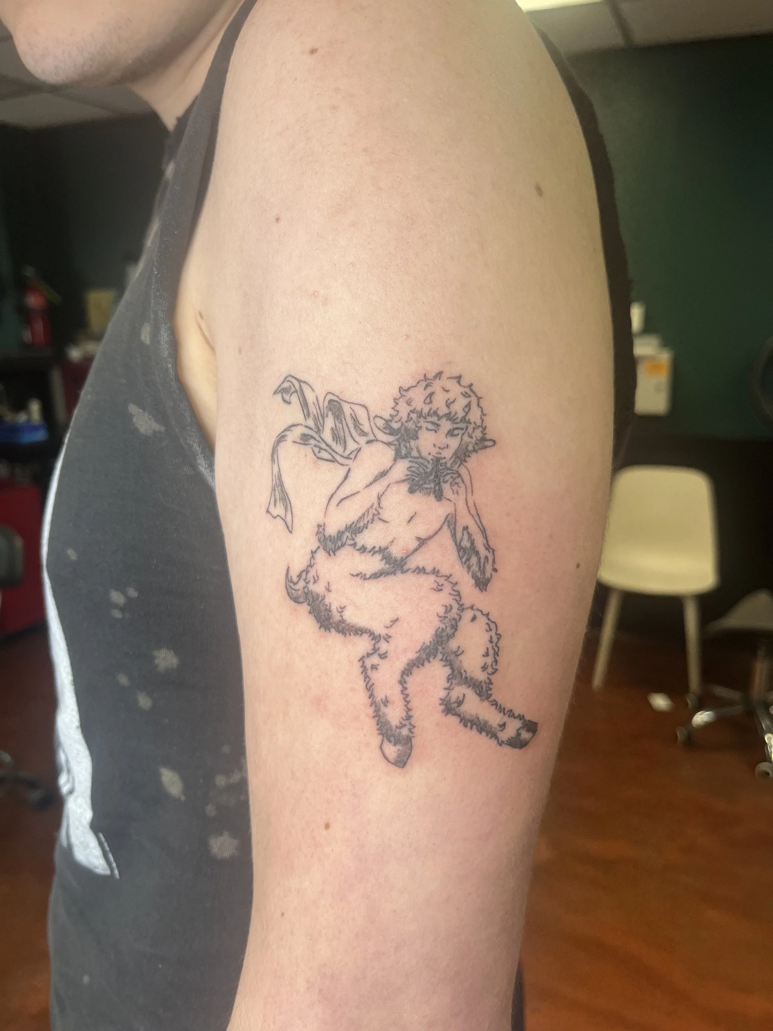 Tattoo by Rae @gentlynsoftly at Birdhouse Portland, Oregon