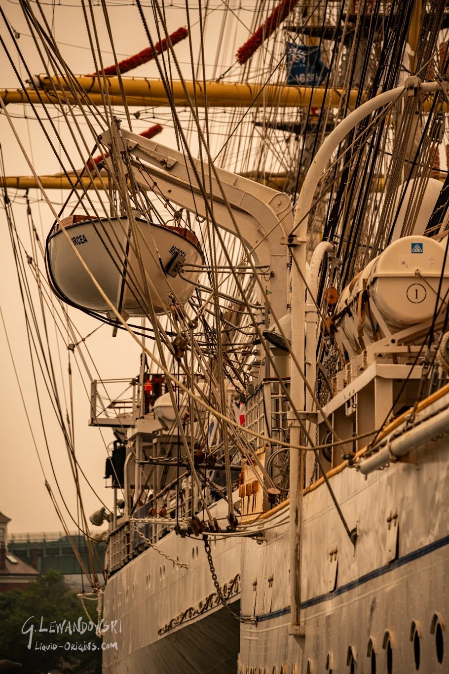 Tall Ships - Tall Shipocalypse  Preview-26.jpg