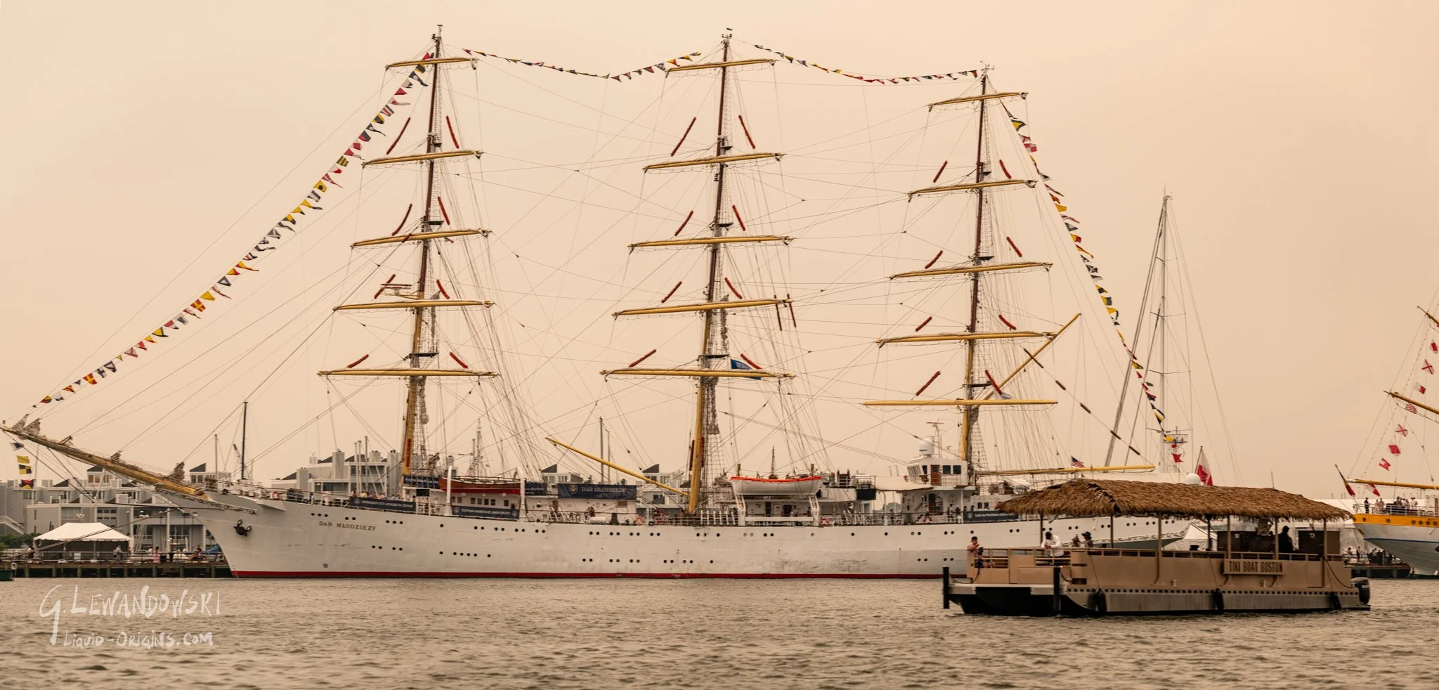 Tall Ships - Tall Shipocalypse  Preview-27.jpg