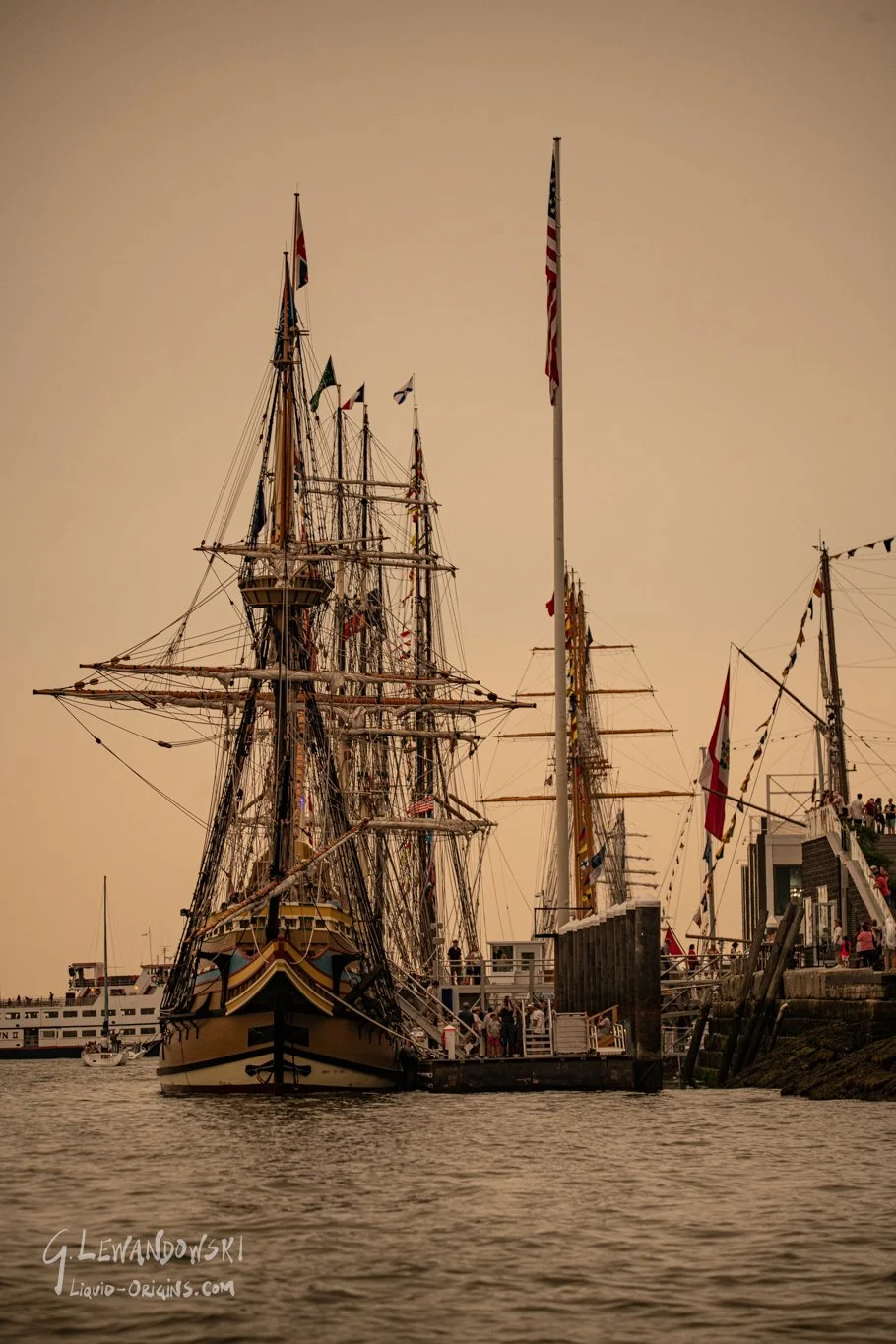 Tall Ships - Tall Shipocalypse  Preview-59.jpg
