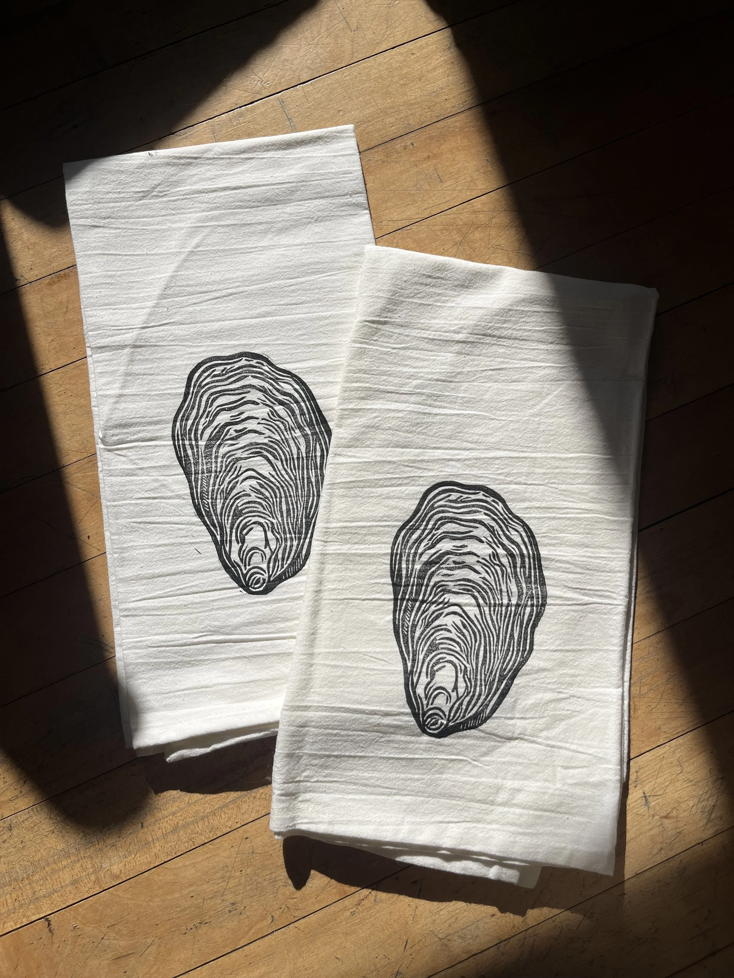 Oyster Tea Towel Set