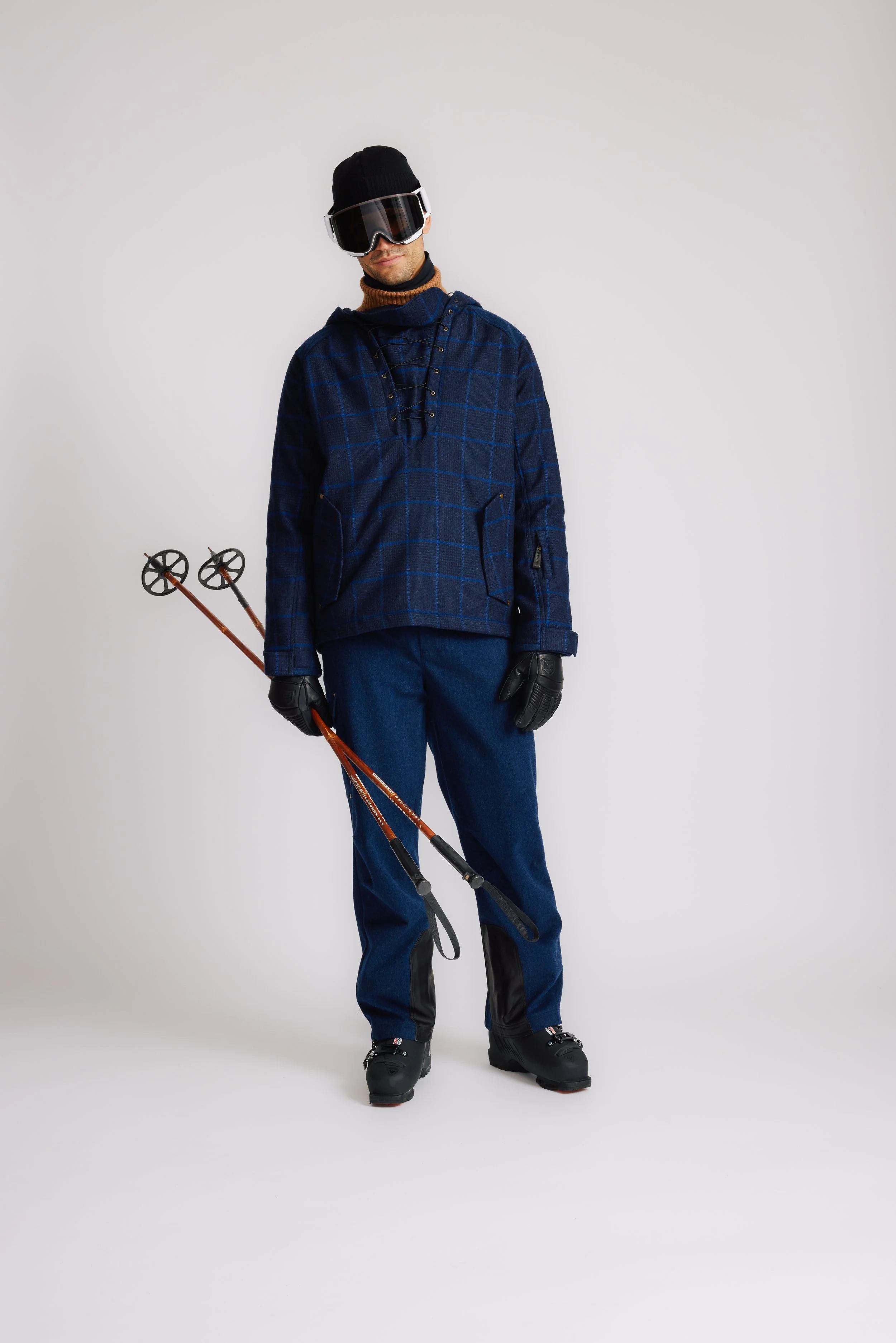 Loro Piana Navy  143.jpg