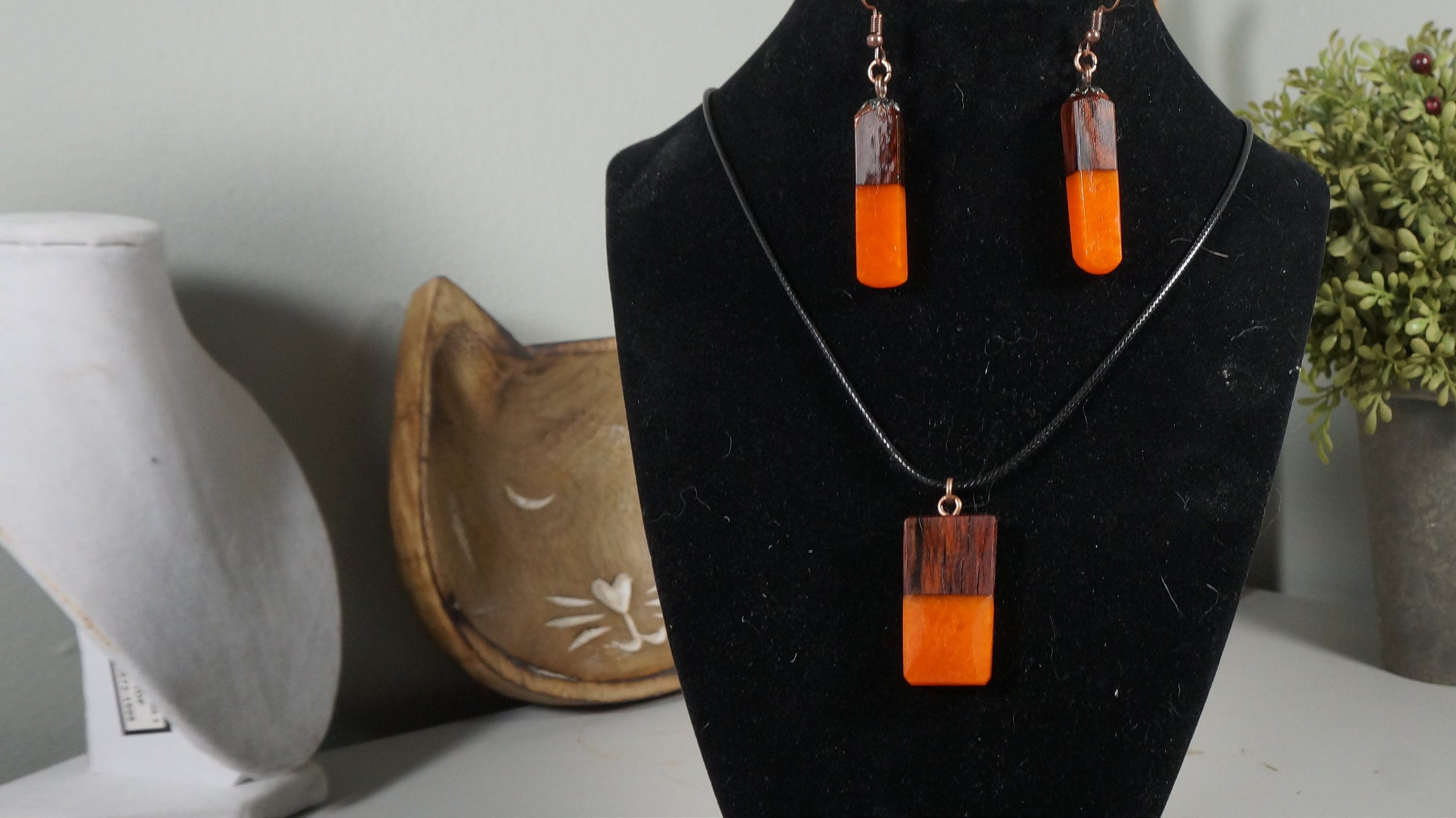https://i.etsystatic.com/18154693/r/il/3e3cb9/4384668112/il_fullxfull.4384668112_ba4o.jpg