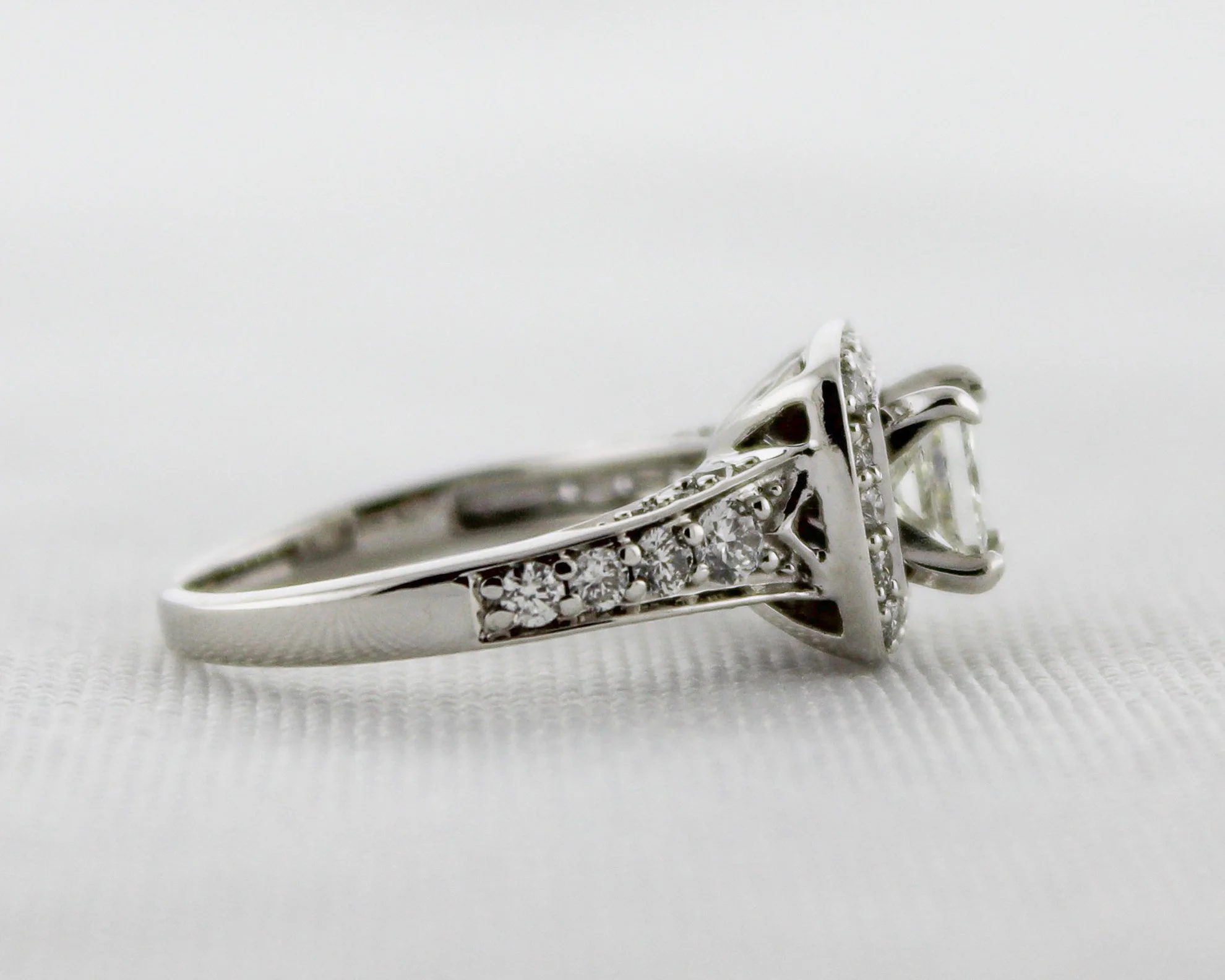 14K Yellow Gold Brilliant Cut Diamond Ring — Lizzy's Jewelry &Pawn