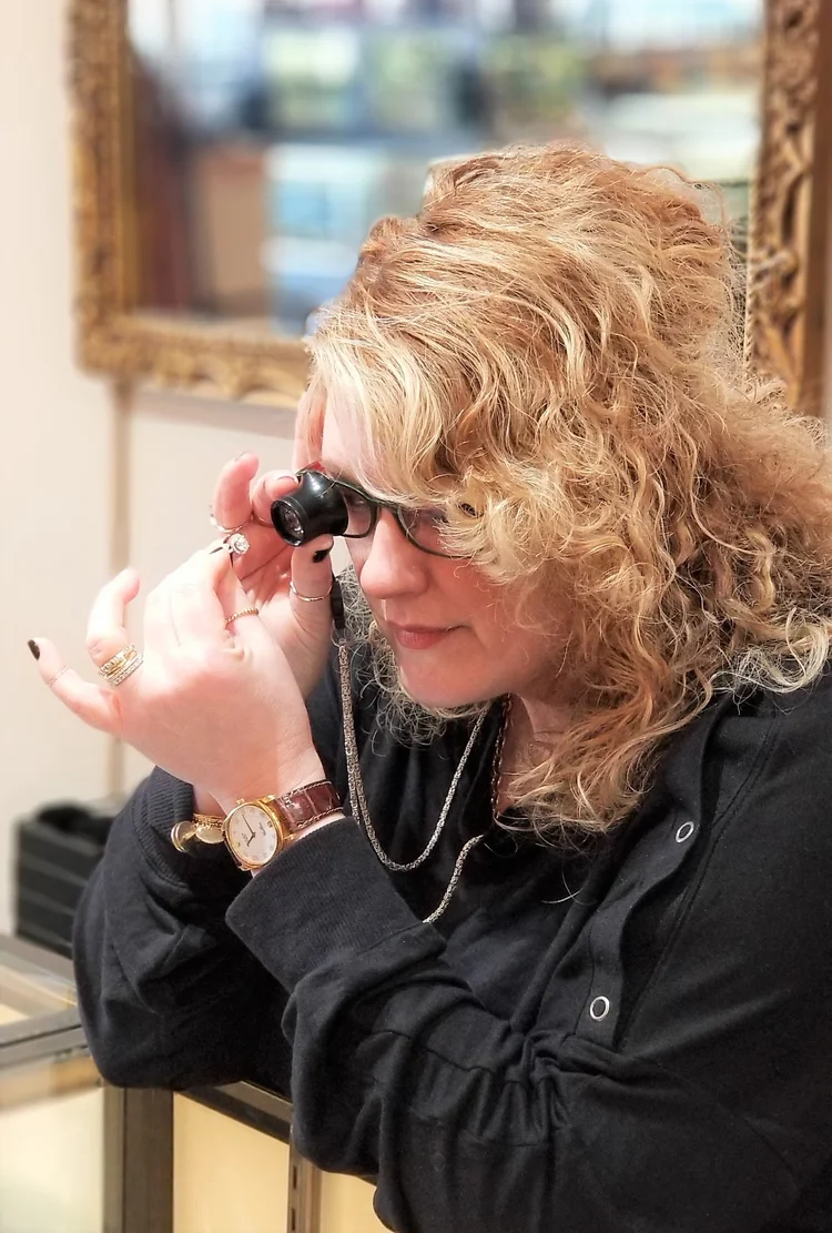 Lizzy's Jewelry & Loan