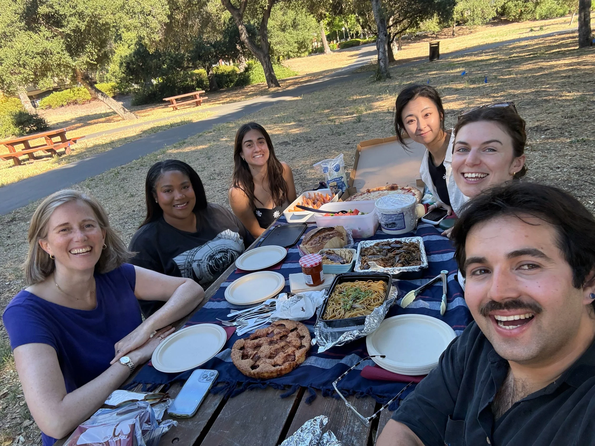 Billington Lab Celebrates Summer with a Potluck Feast!