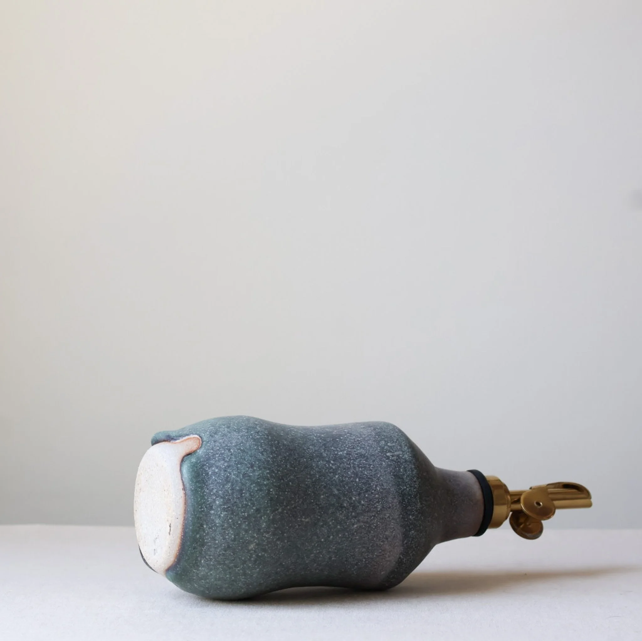 galaxy-glaze-oil-bottle-ii-3.jpg