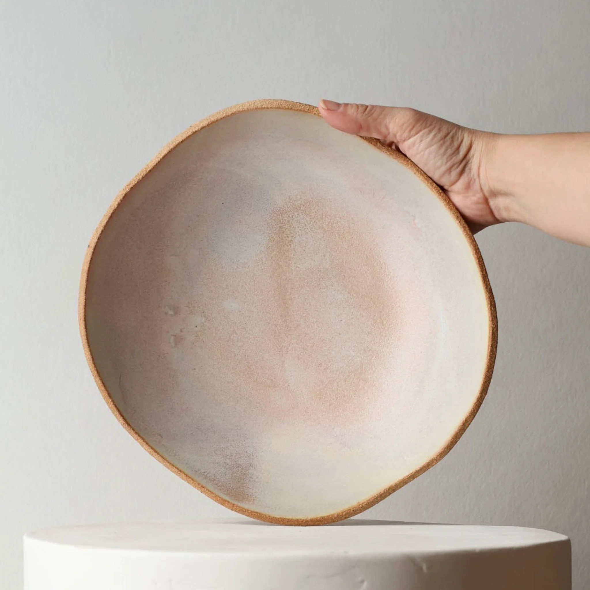 Large Hand-Built Stoneware Bowl – Oyster Blush Interior