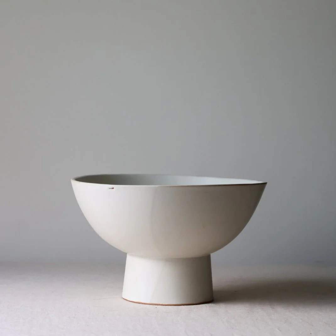 cream-pedestal-bowl-second-1.jpg