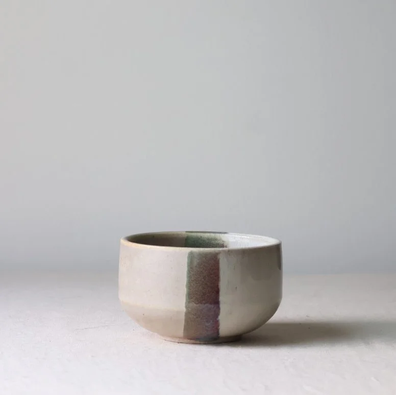 iridescent-overlap-latte-bowl-second-1.jpg