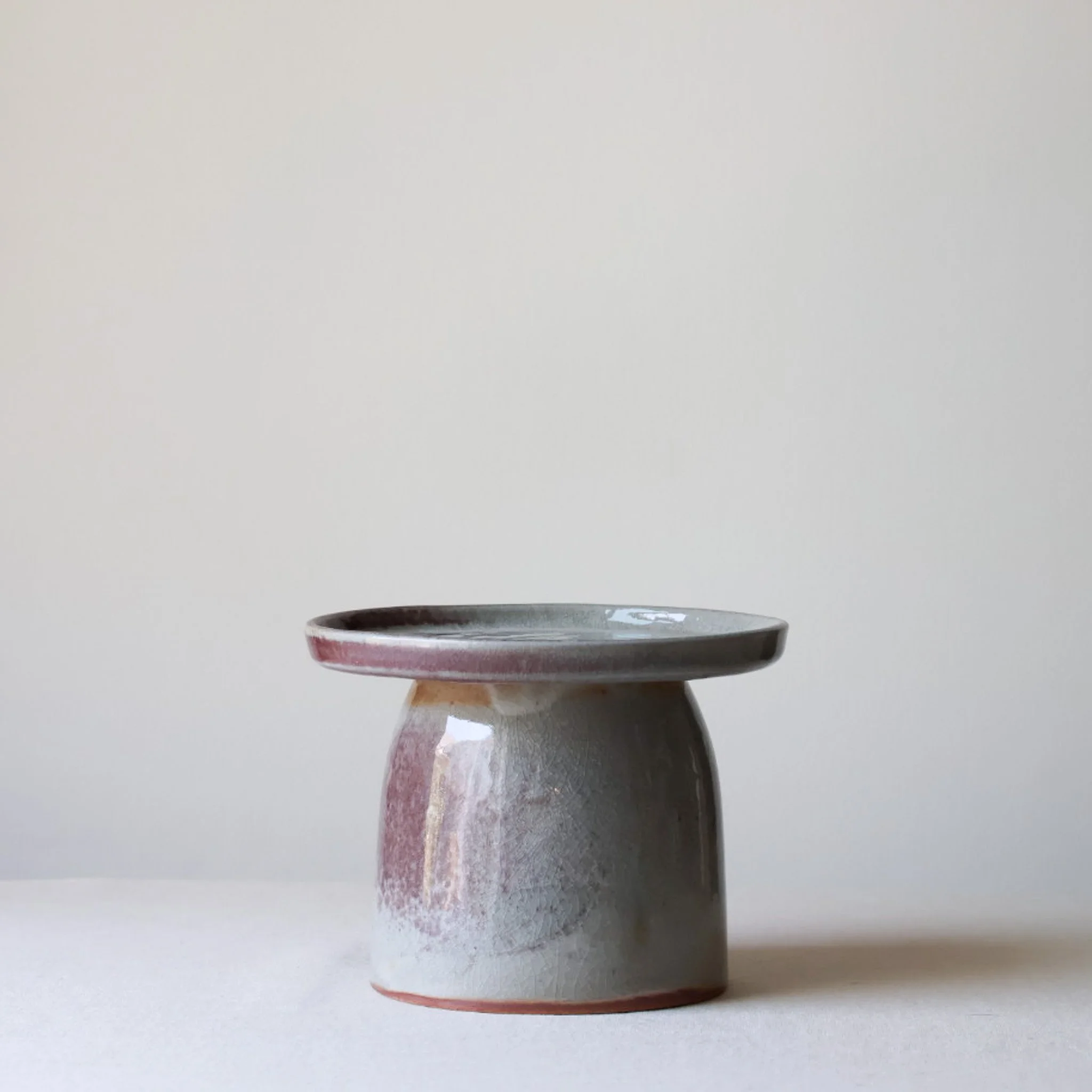 carbon-trap-shino-pedestal-plate-1.jpg