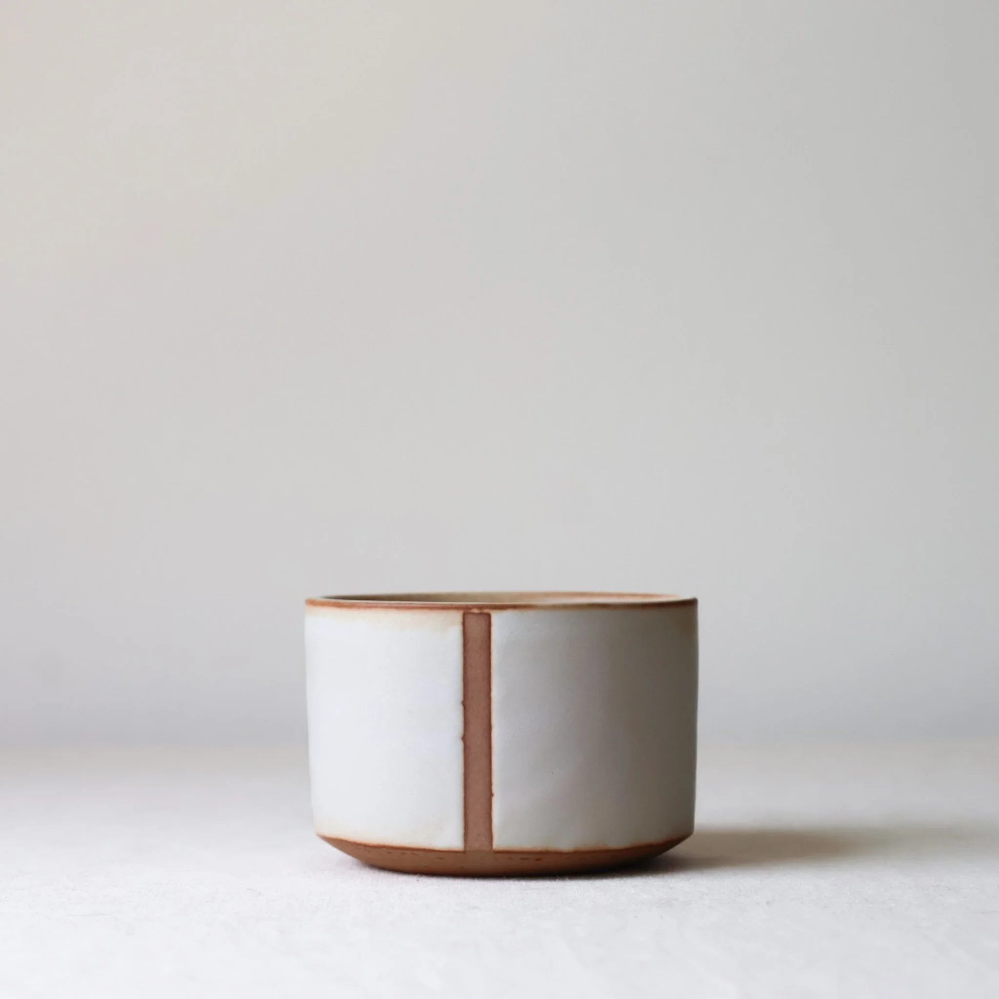 warm-white-line-resist-cappuccino-cup-second-1.jpg