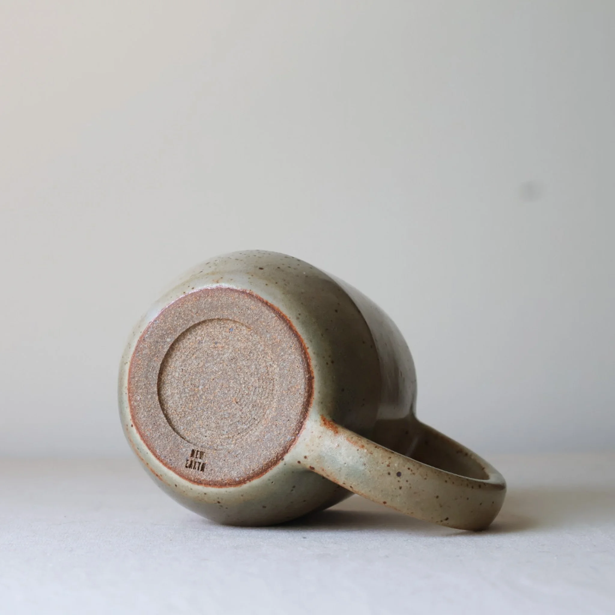 mushroom-iron-speckle-mug-5.jpg