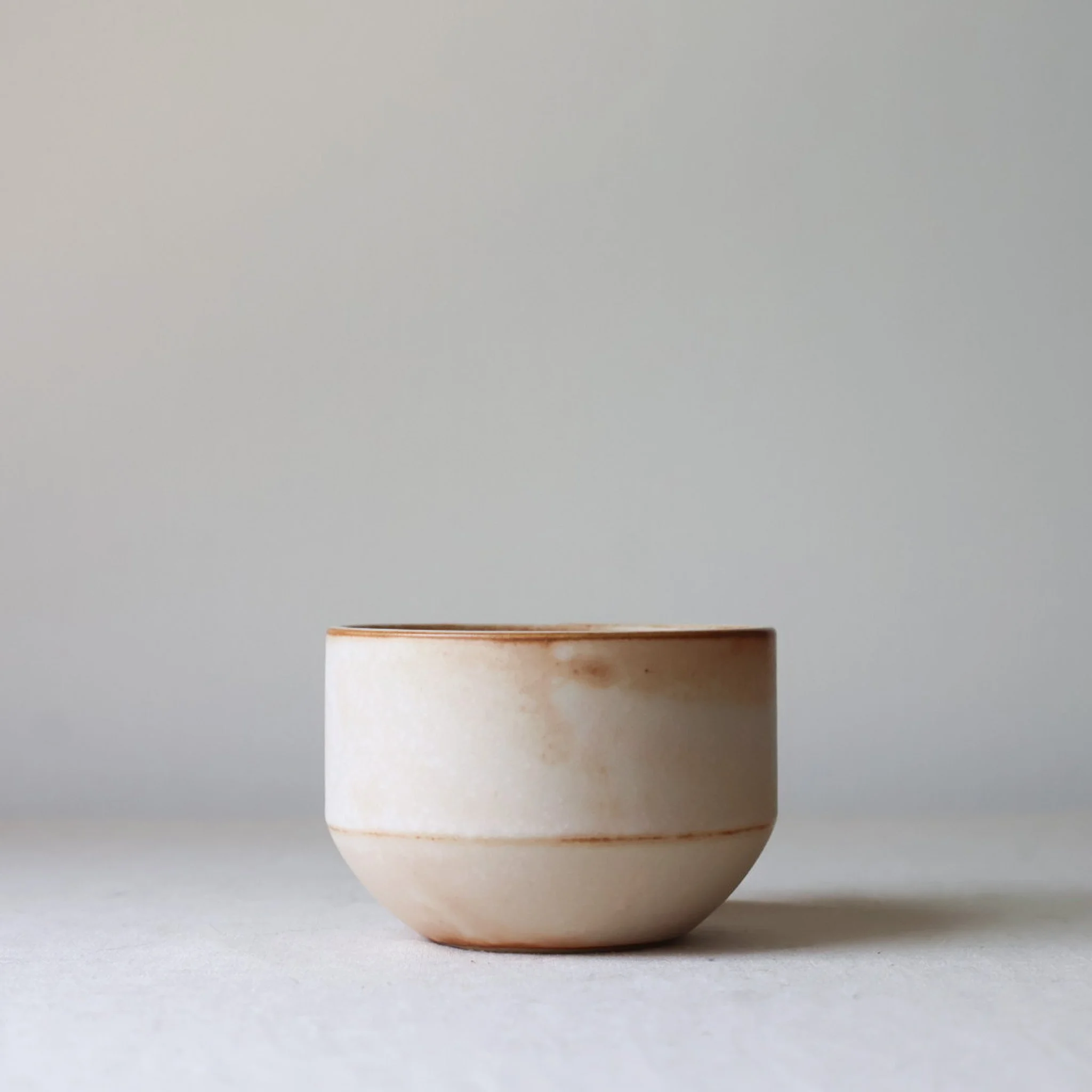 warm-white-round-cappuccino-cup-second-1.jpg
