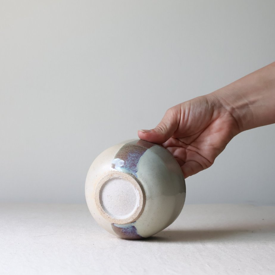 iridescent-overlap-matcha-bowl-4.jpg