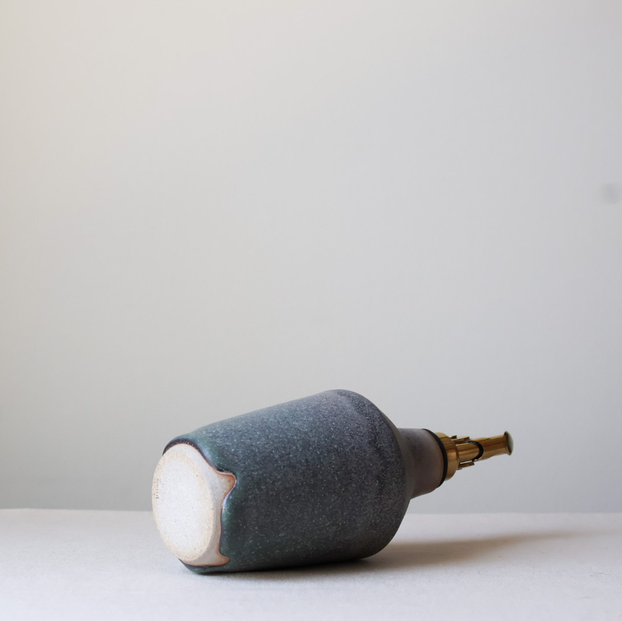 galaxy-glaze-oil-bottle-iii-3.jpg