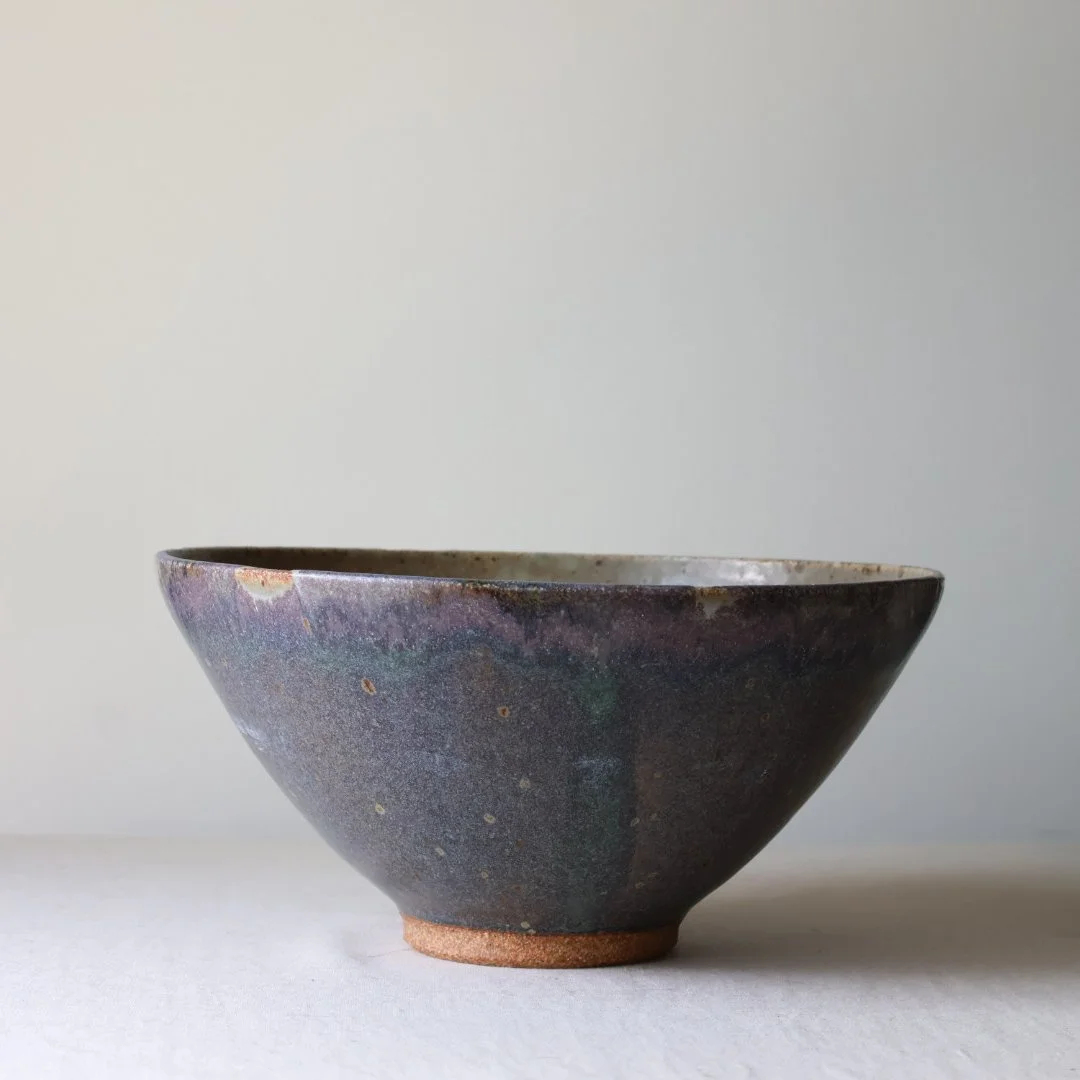 galaxy-glaze-triangle-display-bowl-second-5.jpg