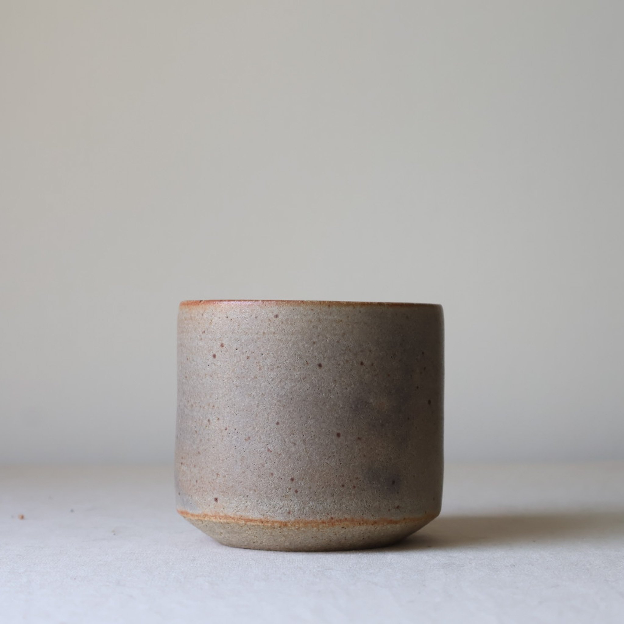 medium-gray-iron-speckle-tumbler-4.jpg