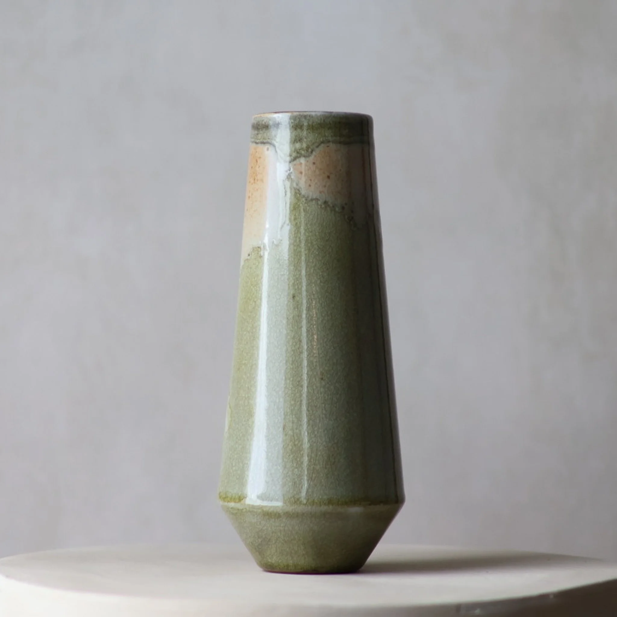 column-vase-moss_02.jpg