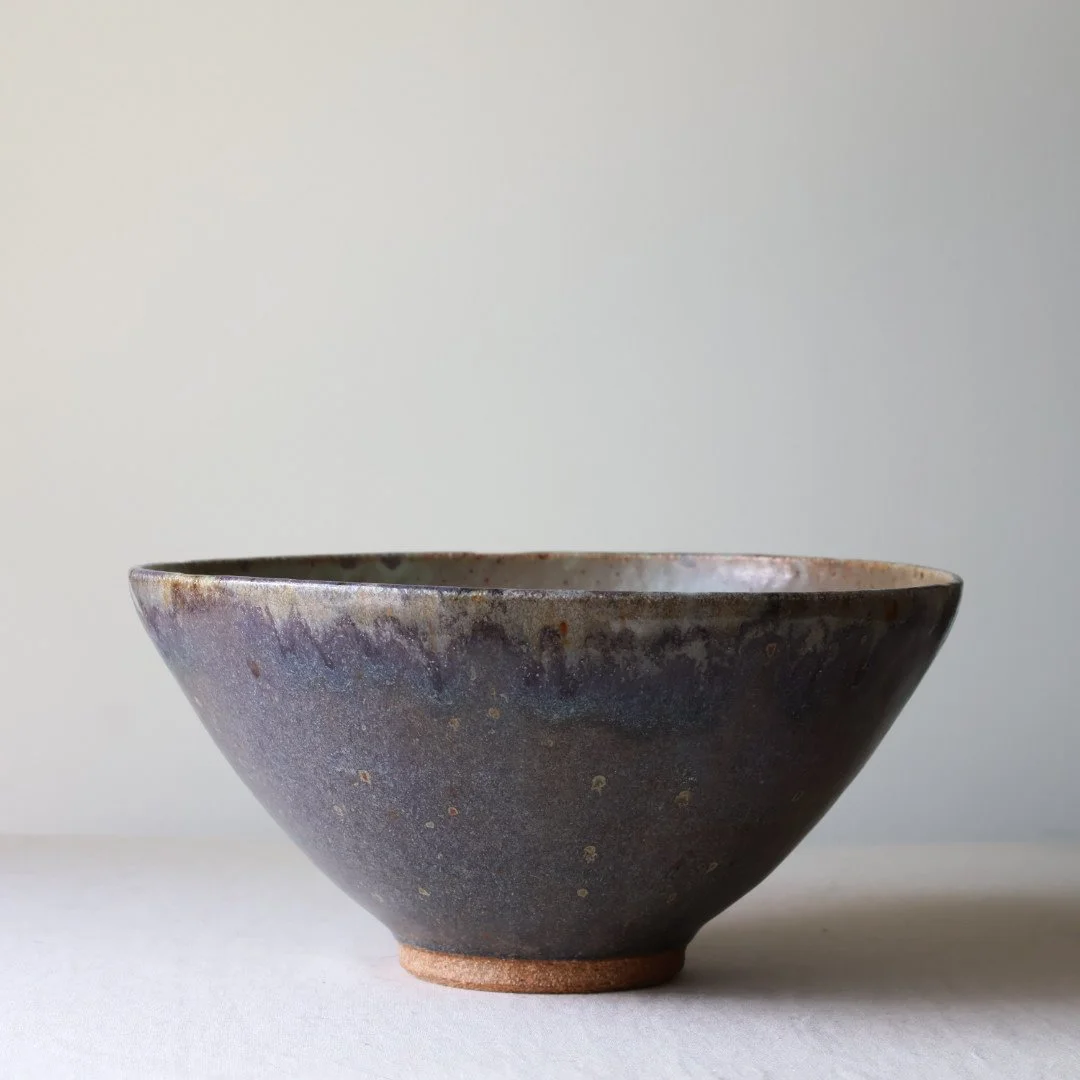 galaxy-glaze-triangle-display-bowl-second-2.jpg