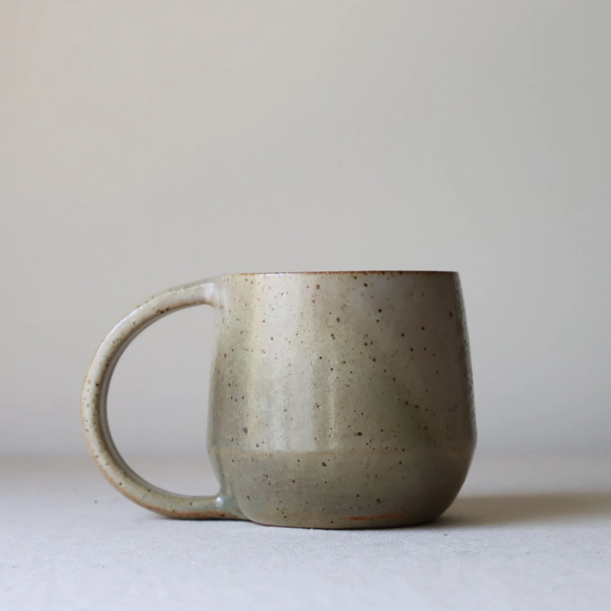 mushroom-iron-speckle-mug-3.jpg