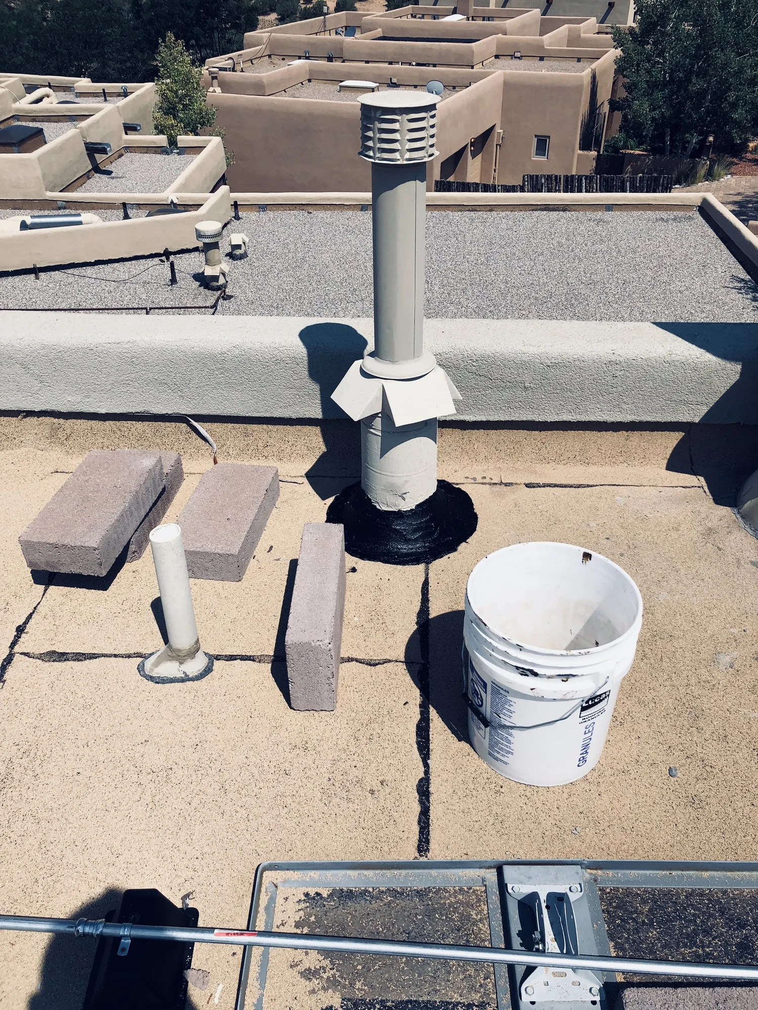 Roof repair on a flat roof