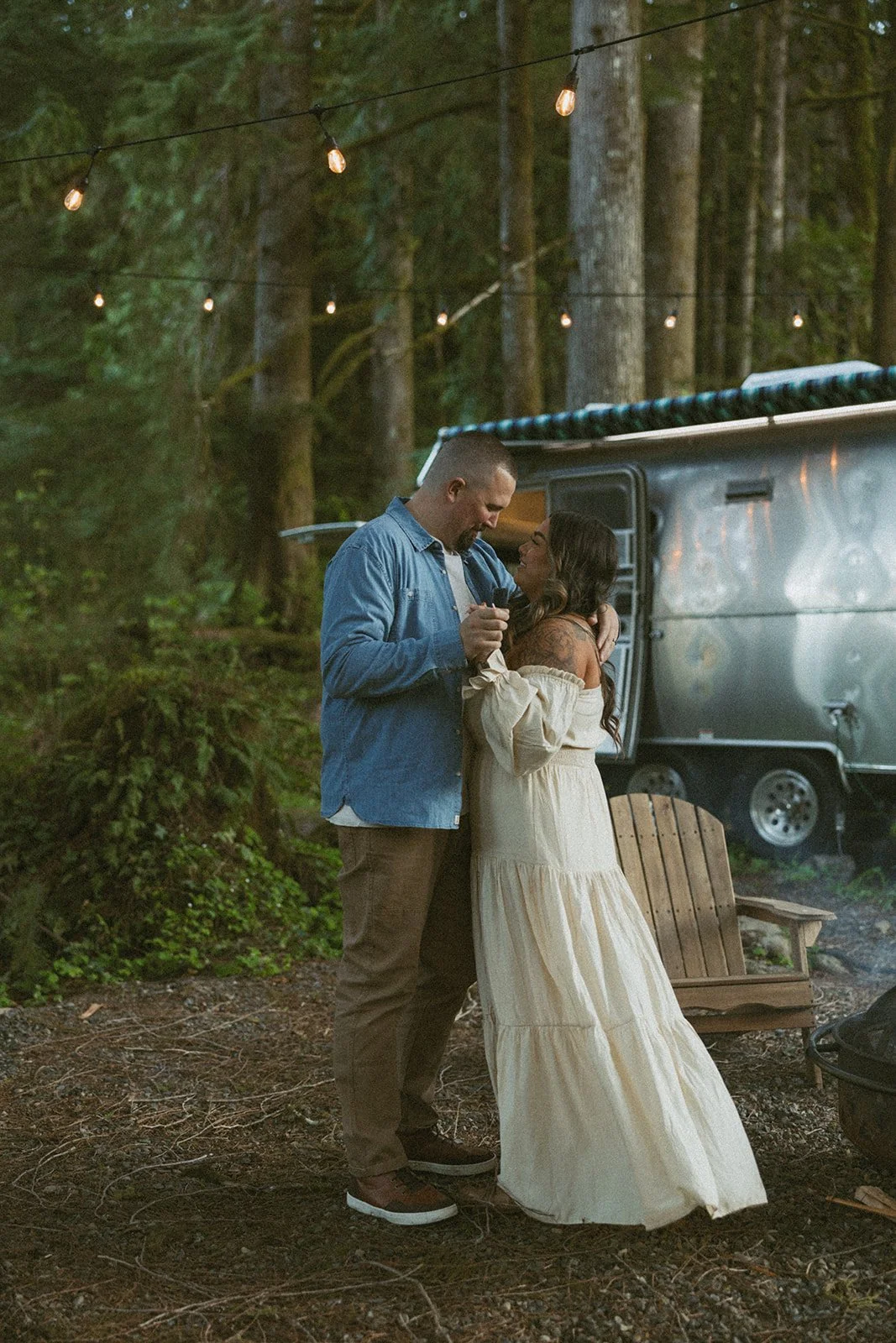 vow-renewal-mt-hood-oregon-highland-cow-farms-oregon-elopement-airstream-vintage-storytelling-dawn-photo-77.jpg
