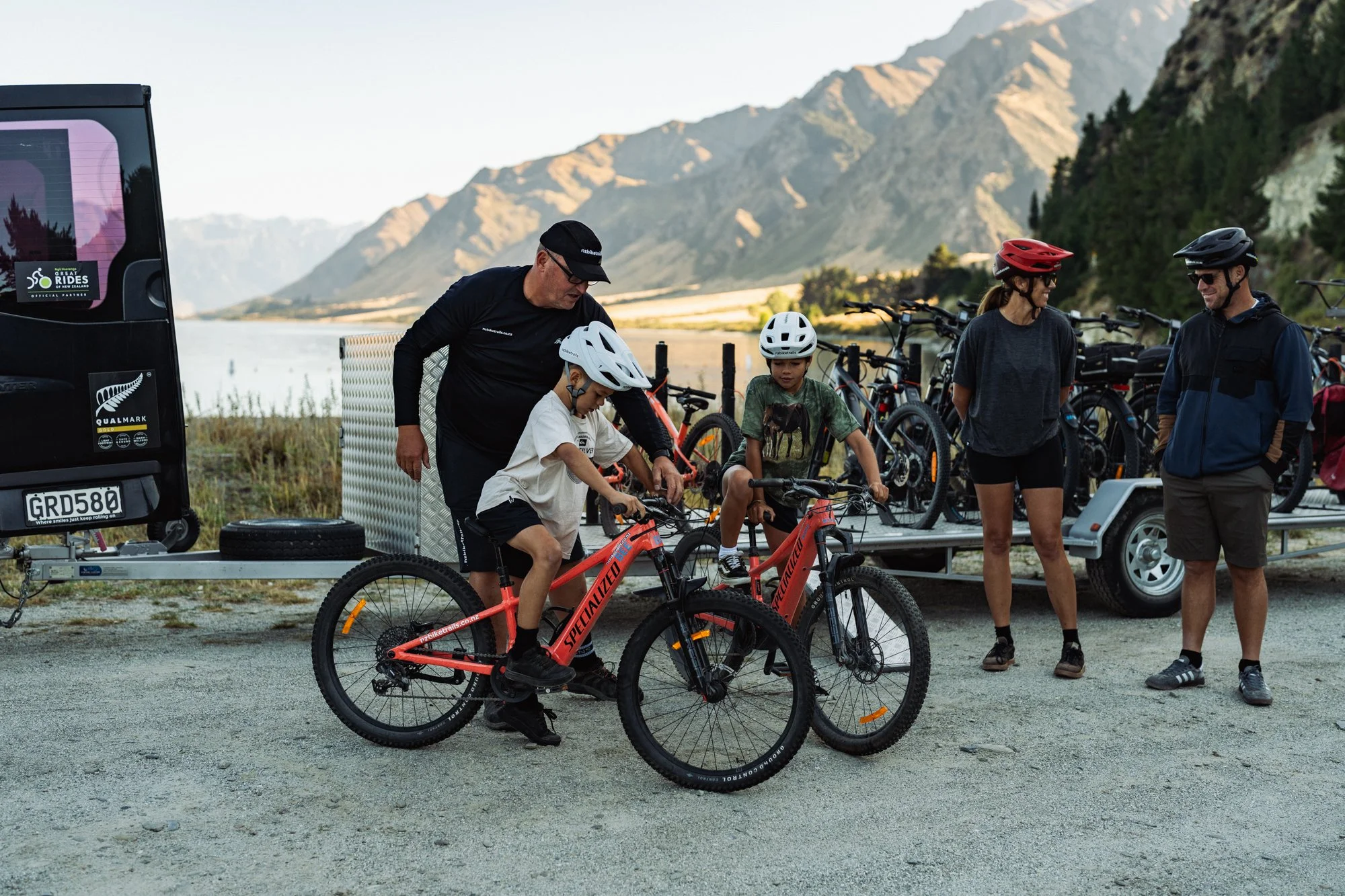Wānaka e-bike hire: trails, prices and what to expect