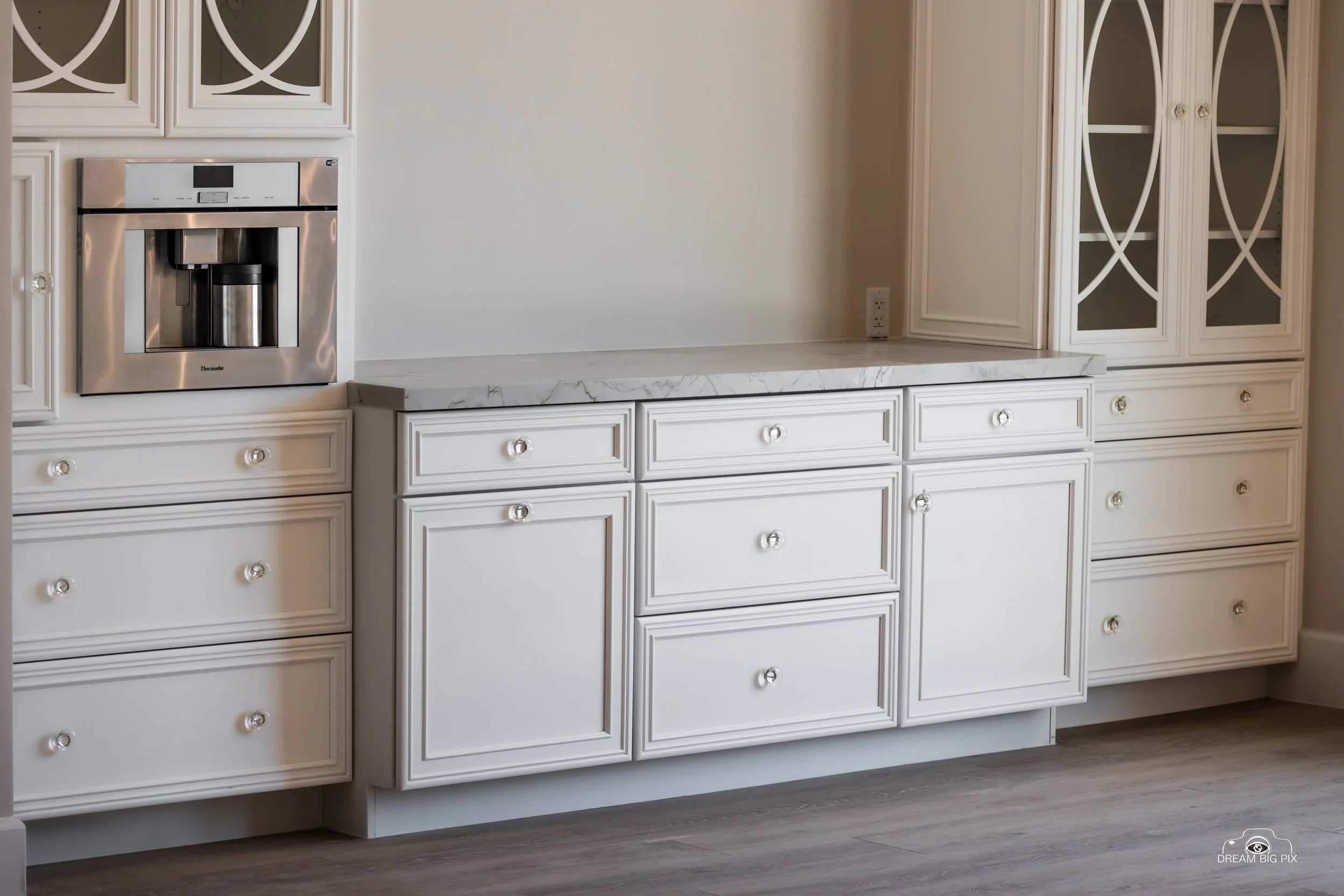 Aronson Breakfast Nook.jpg