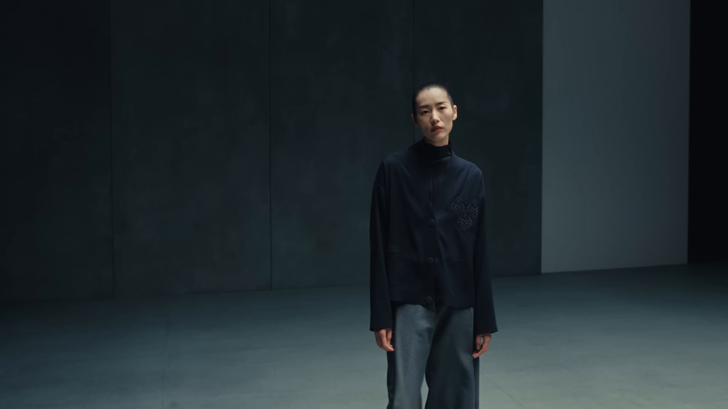 WARDROBE & STYLING_6.png