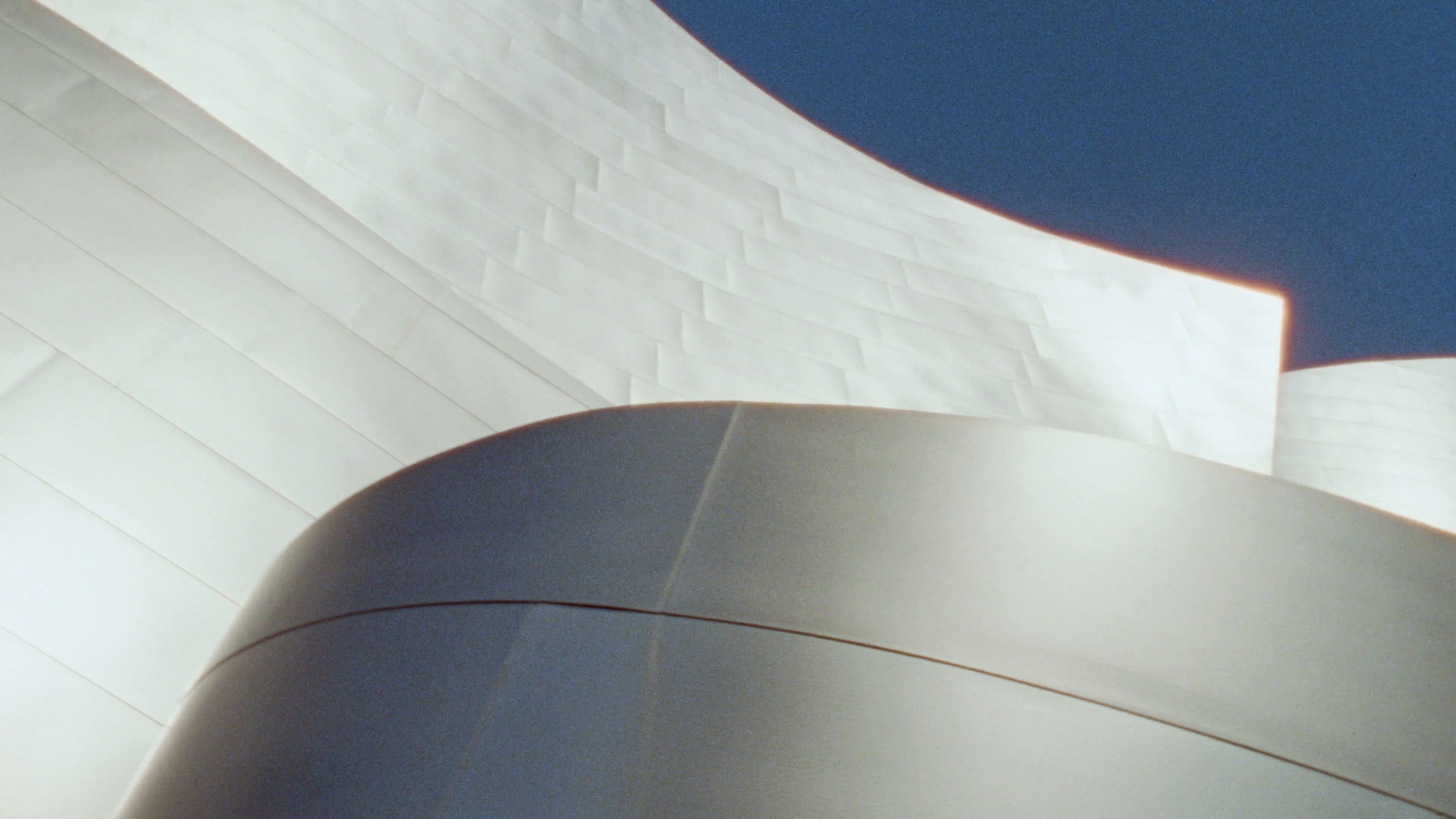 Los Angeles Tourism - Your comeback starts here.png