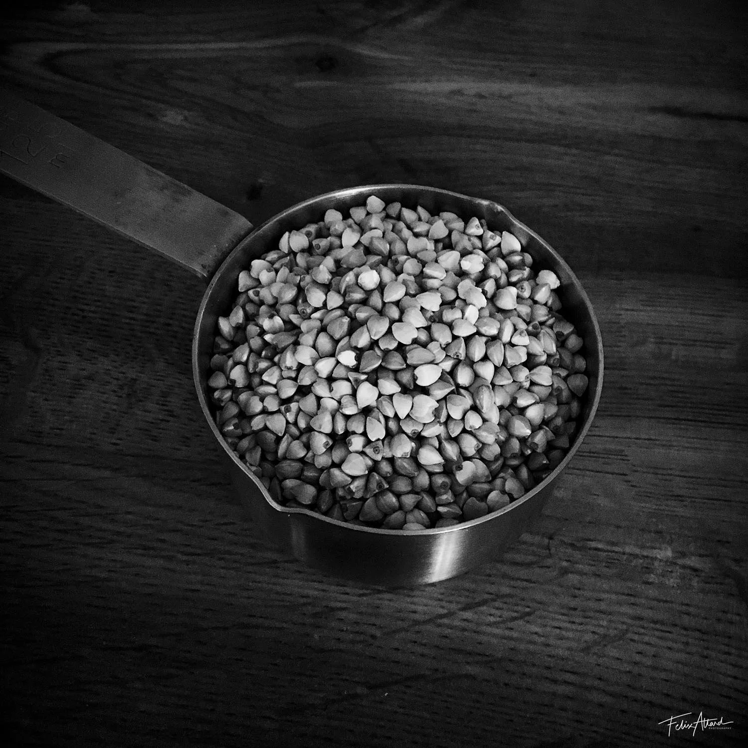 hemp-seeds.jpg