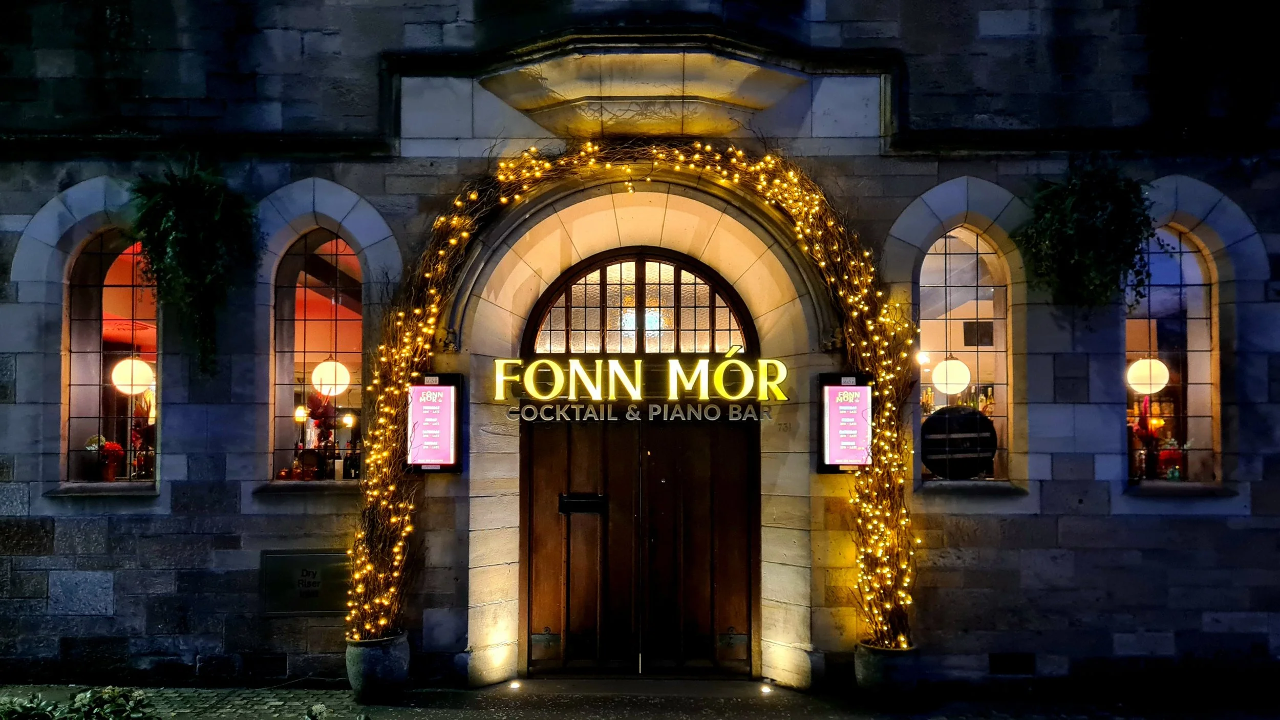 Evening Piano Bar at Fonn Mór with Jack Heavenor 