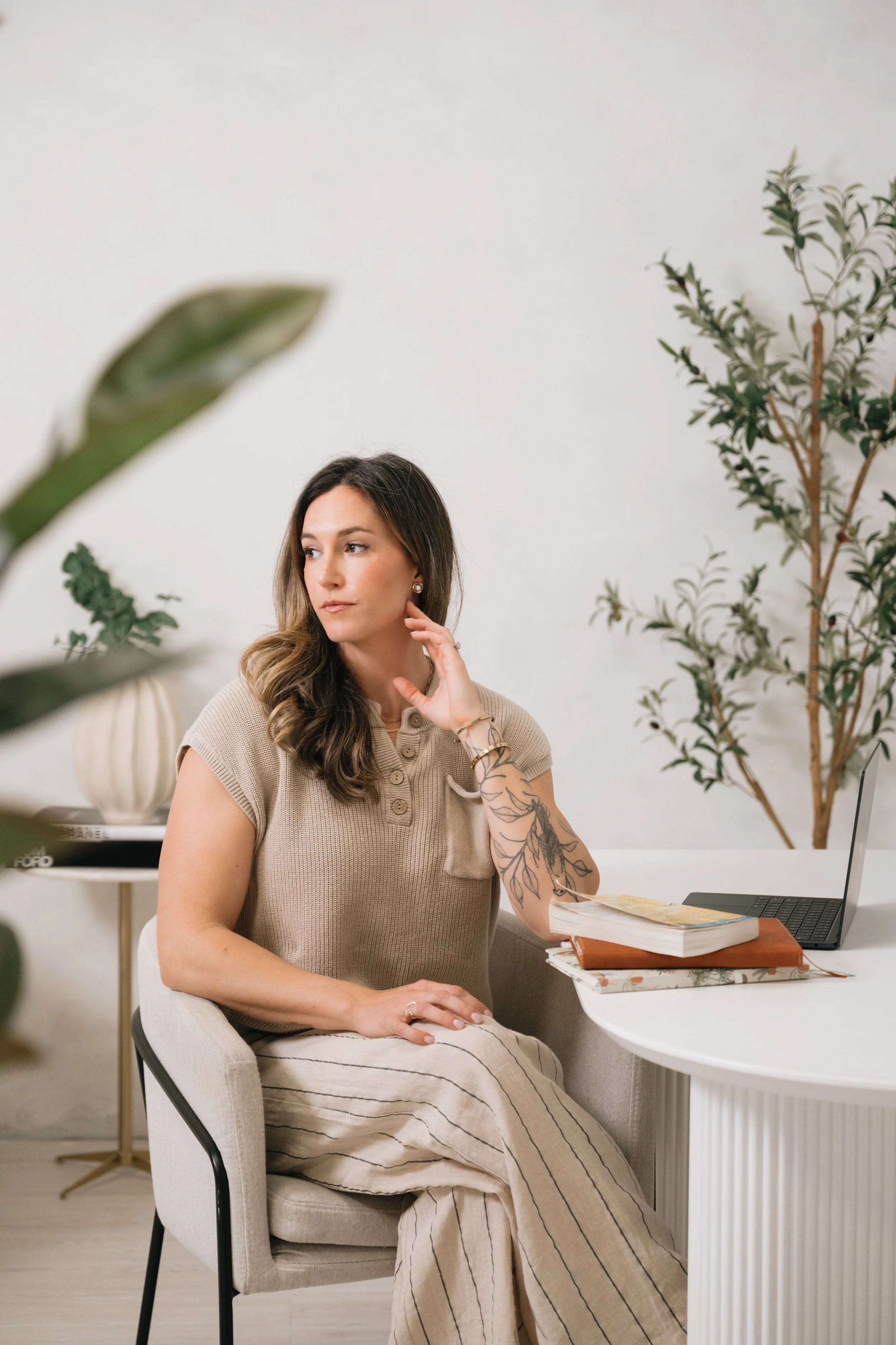 Women’s Coach Brand Session Rooted in Alignment + Presence