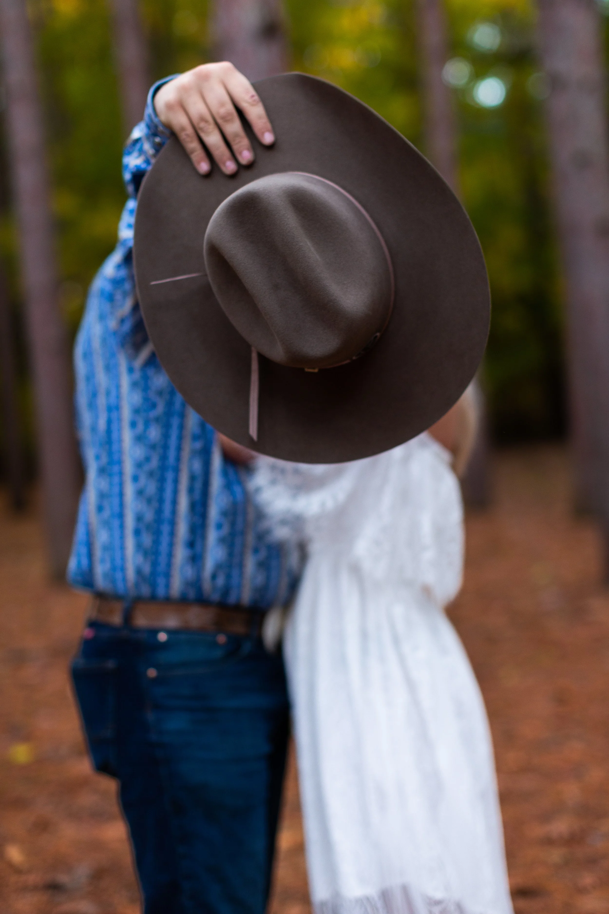 Nick-Nadya-ESession-10162022-7.jpg