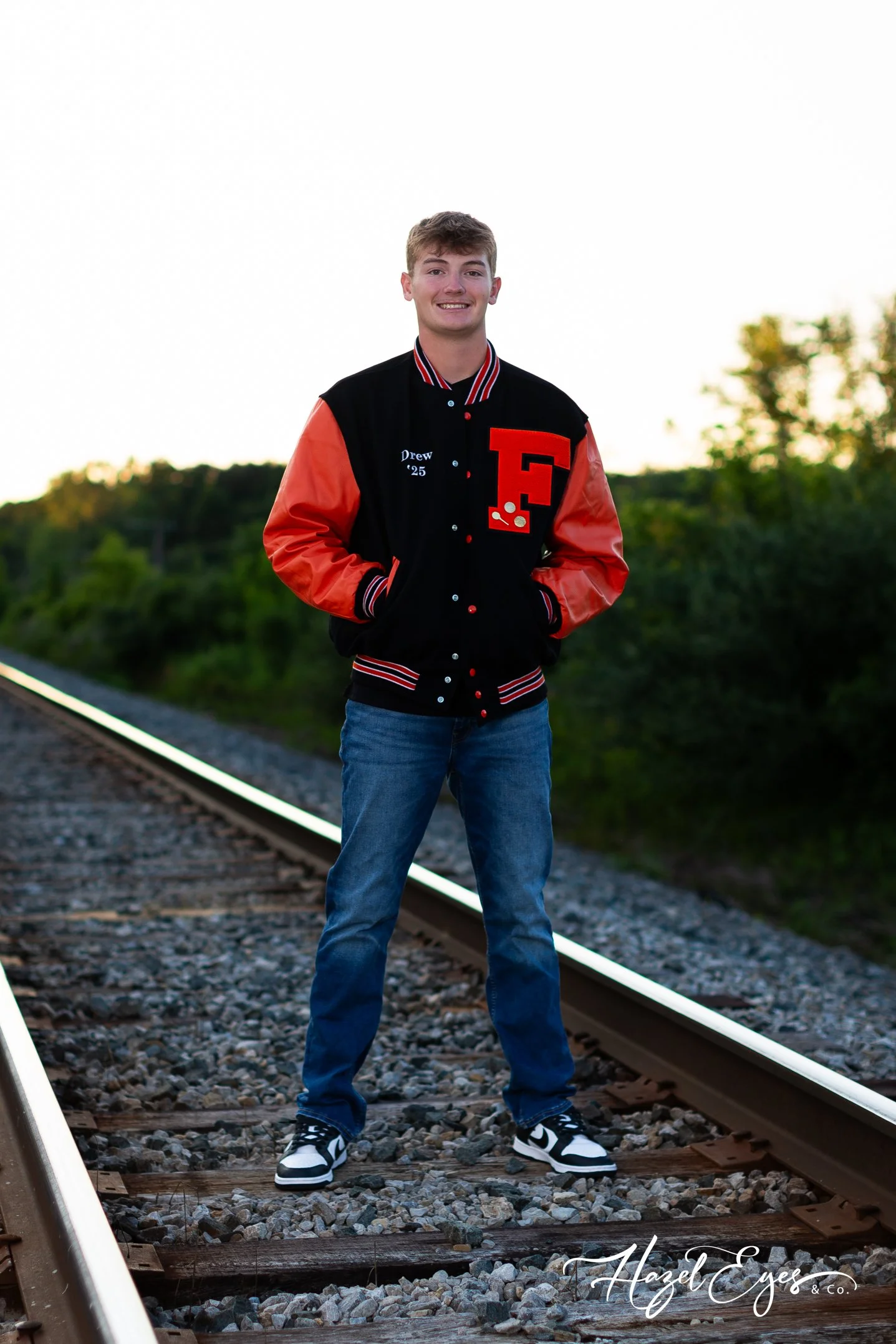 DrewSchmidt-2024-SeniorPhotos-103.jpg