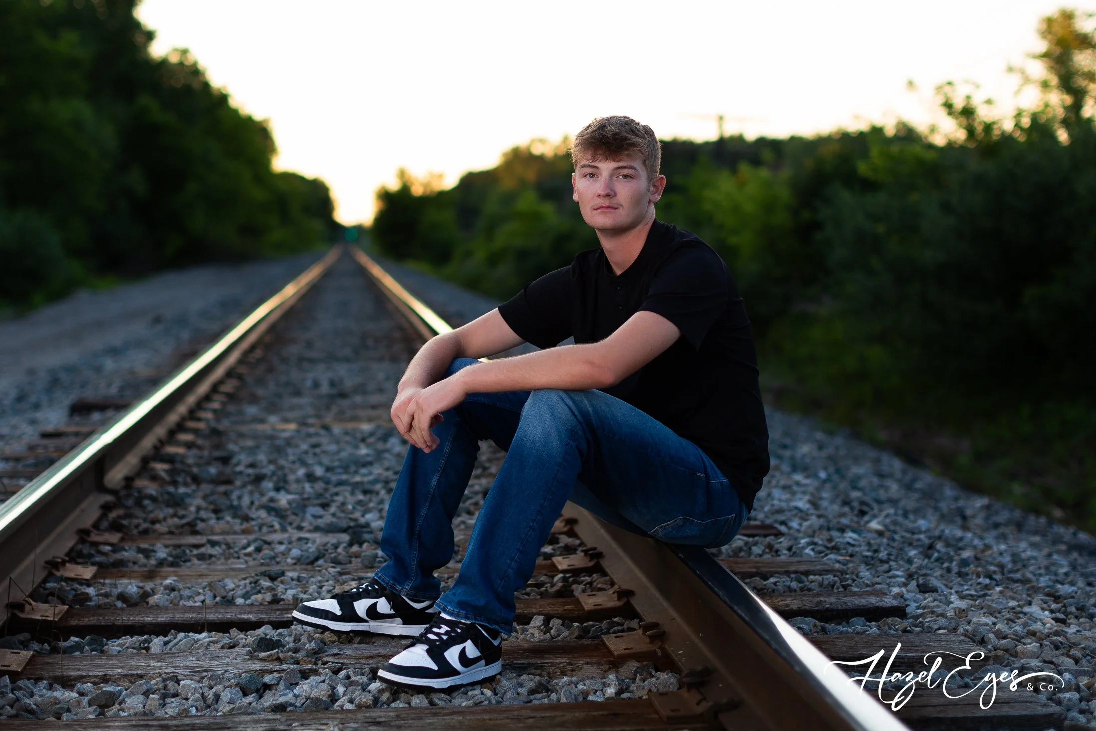 DrewSchmidt-2024-SeniorPhotos-107.jpg