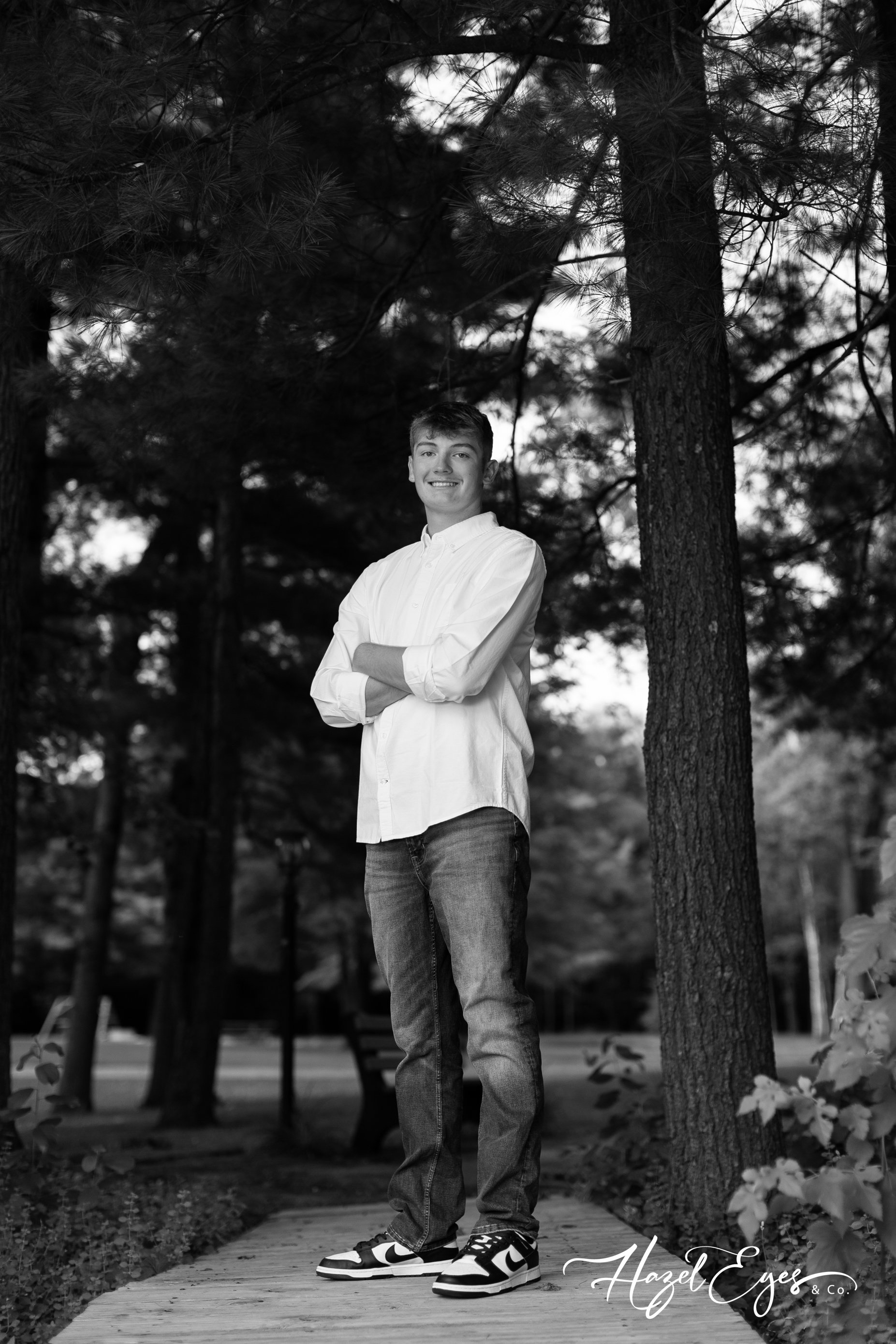 DrewSchmidt-2024-SeniorPhotos-82.jpg