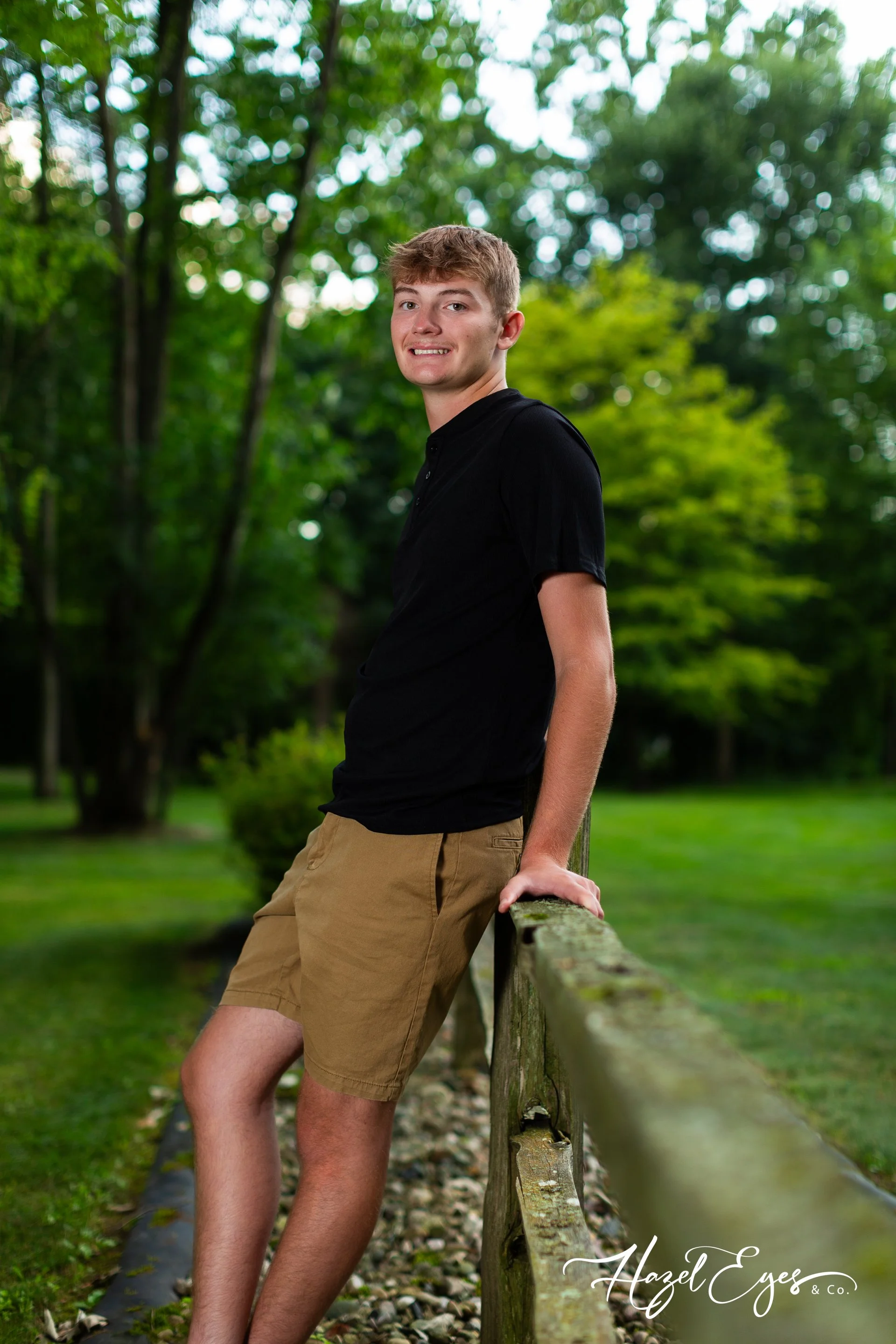 DrewSchmidt-2024-SeniorPhotos-63.jpg