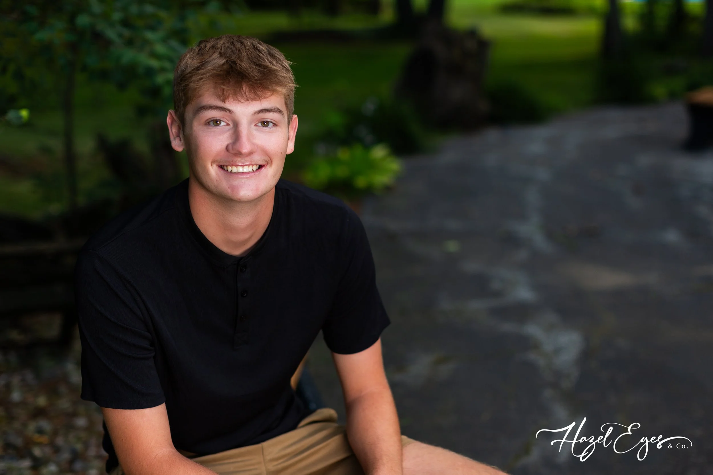 DrewSchmidt-2024-SeniorPhotos-45.jpg